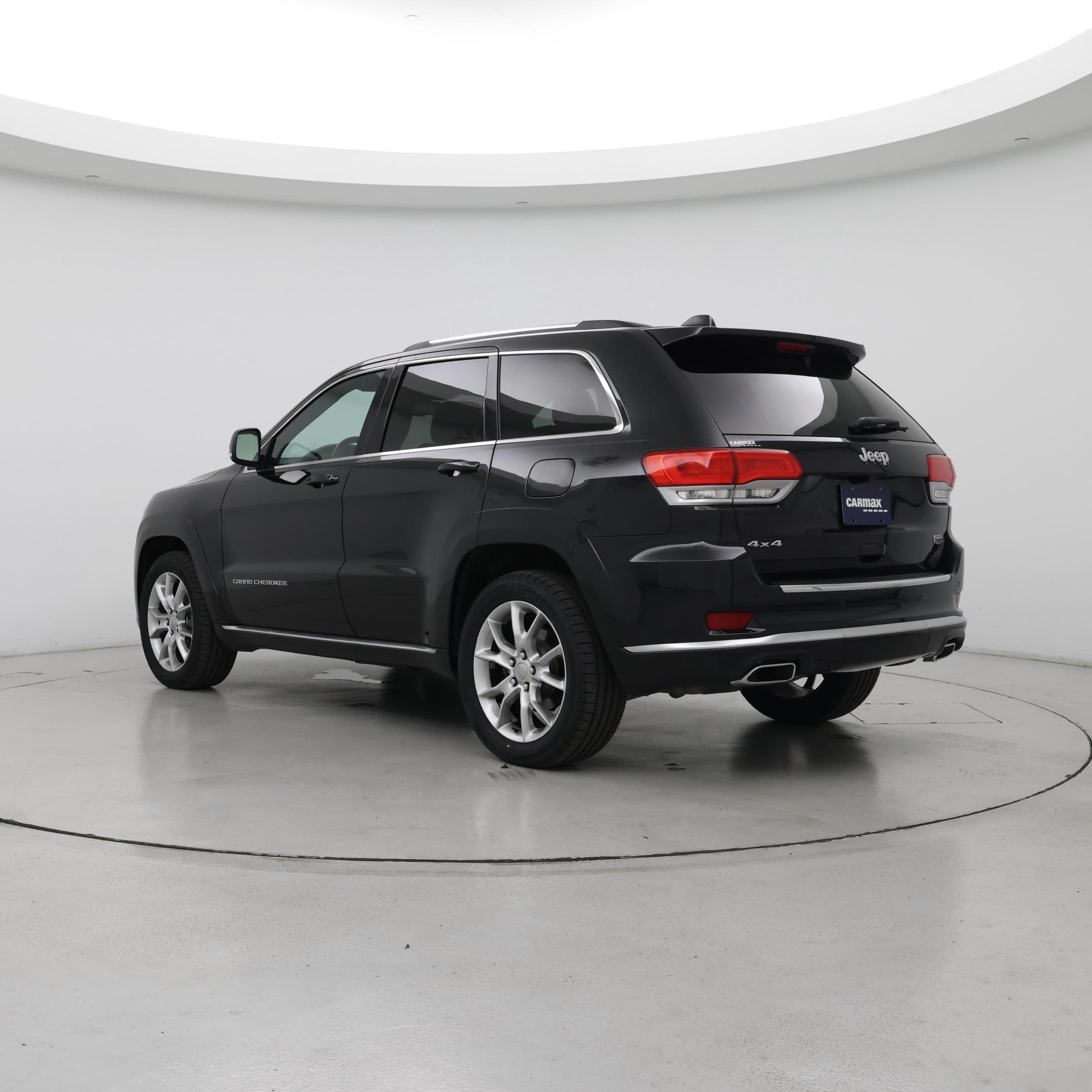 Thumbnail: 2016 Jeep Grand Cherokee - 2