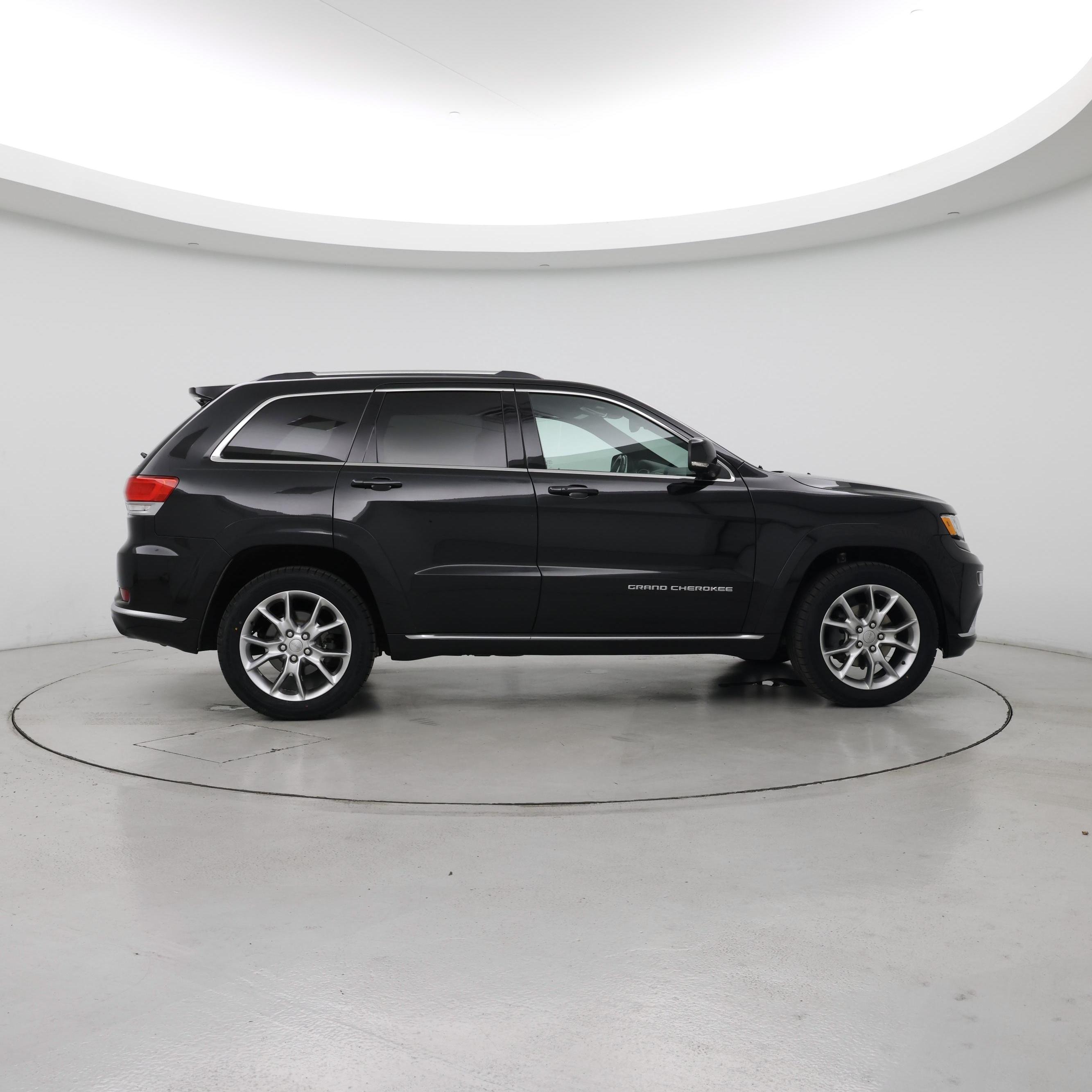 Thumbnail: 2016 Jeep Grand Cherokee - 7