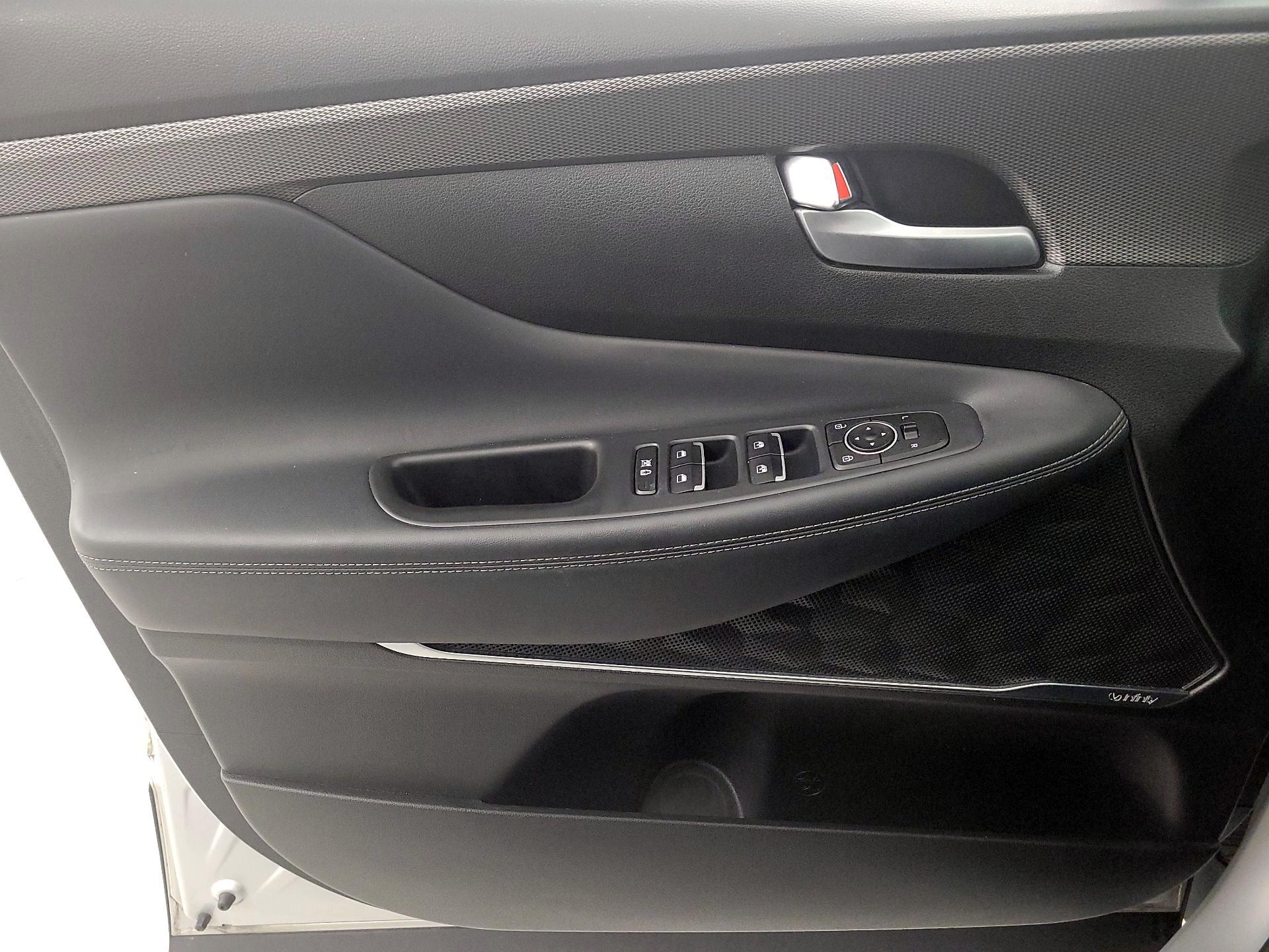 Thumbnail: 2019 Hyundai Santa Fe - 12