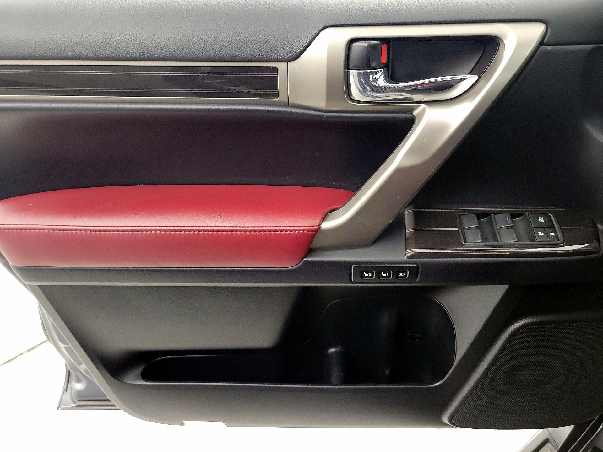 Thumbnail: 2021 Lexus GX - 12