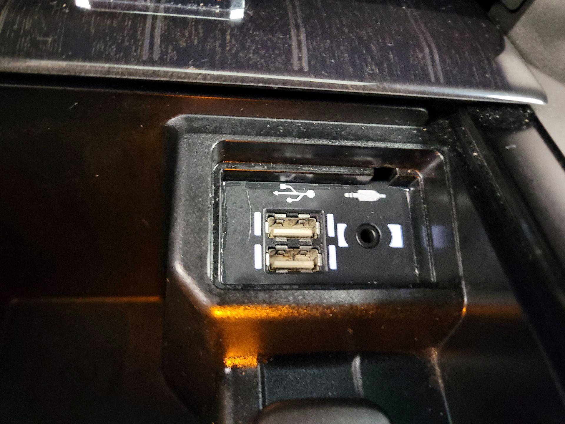 Thumbnail: 2021 Lexus GX - 19