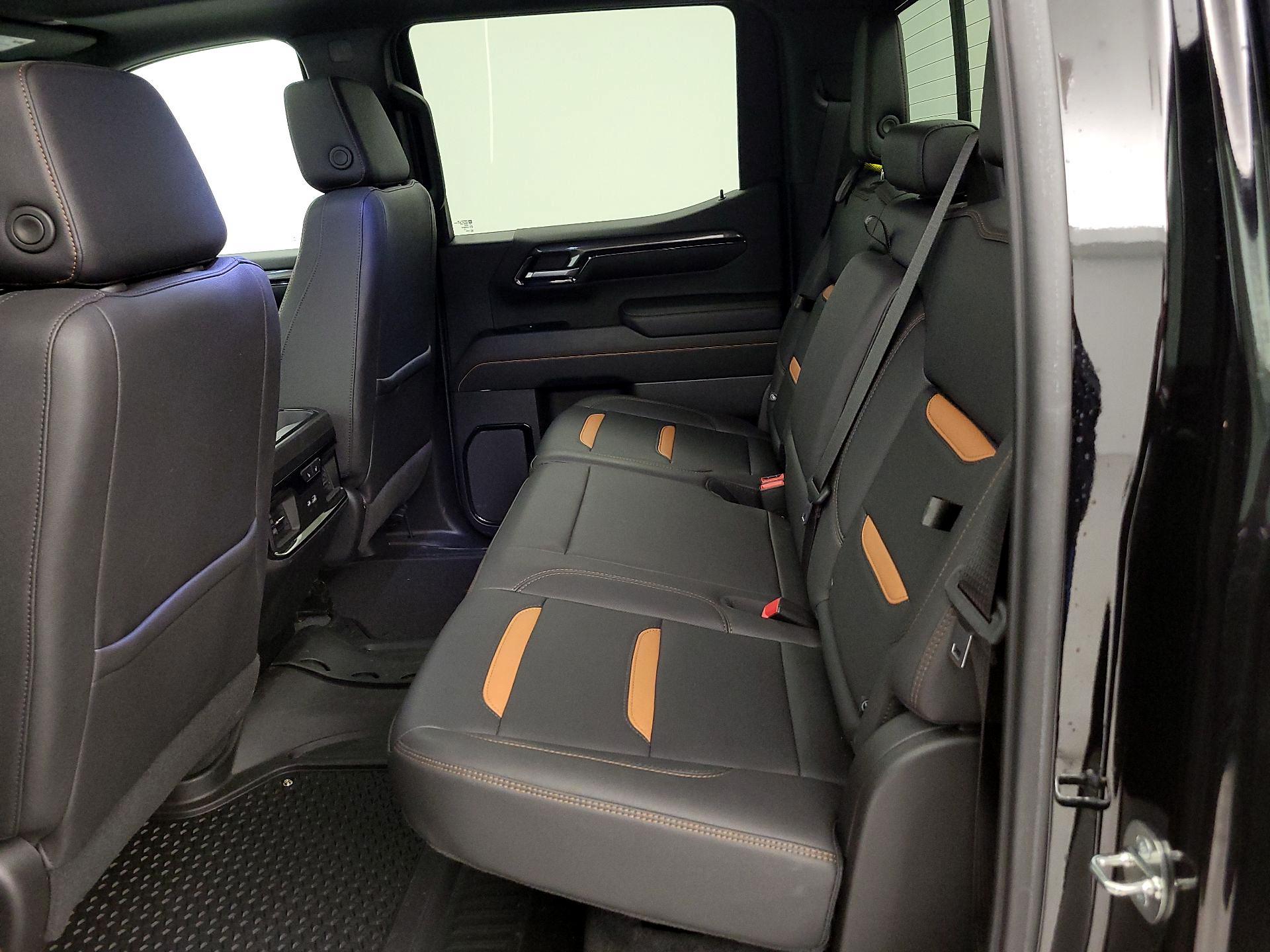 Thumbnail: 2023 GMC Sierra 1500 - 20