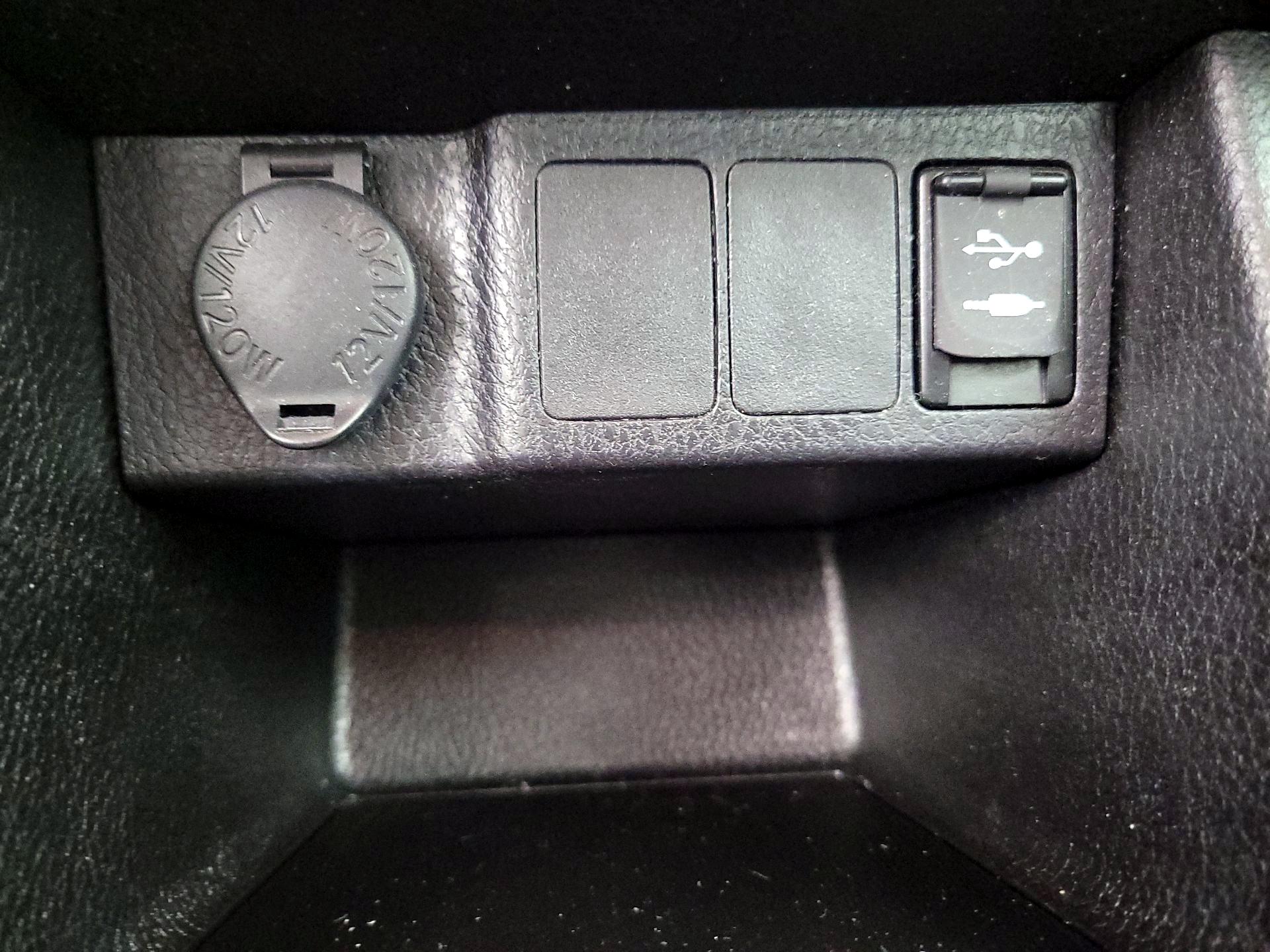 Thumbnail: 2019 Toyota Corolla - 18