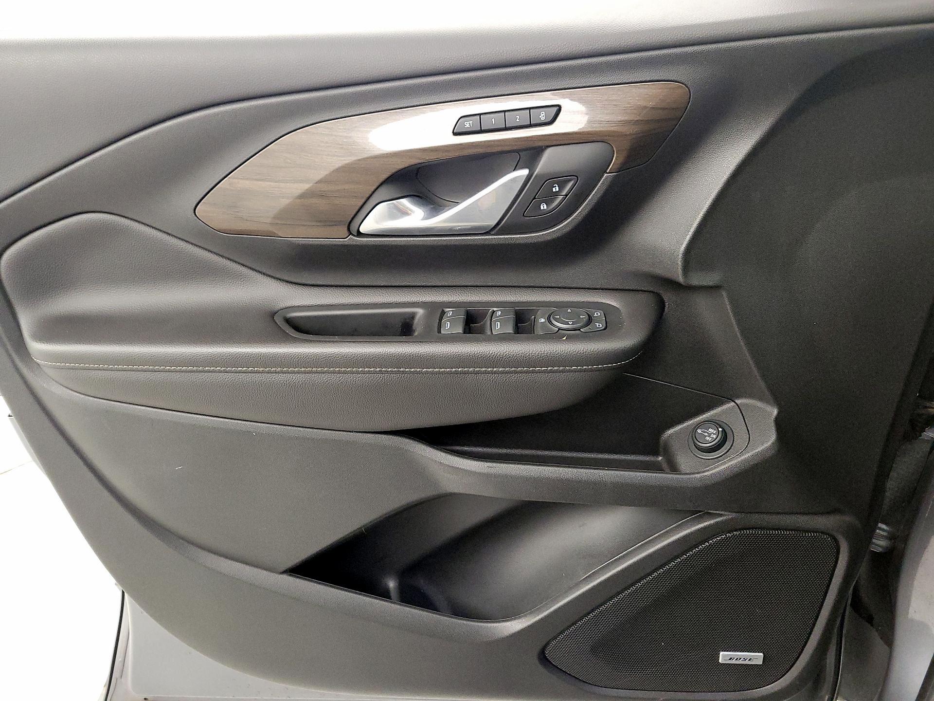 Thumbnail: 2020 GMC Terrain - 12