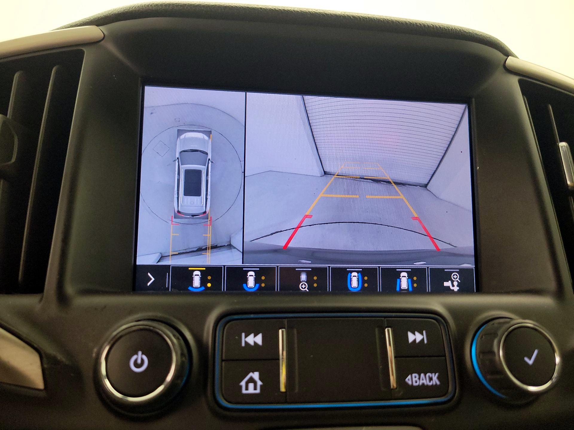 Thumbnail: 2020 GMC Terrain - 15