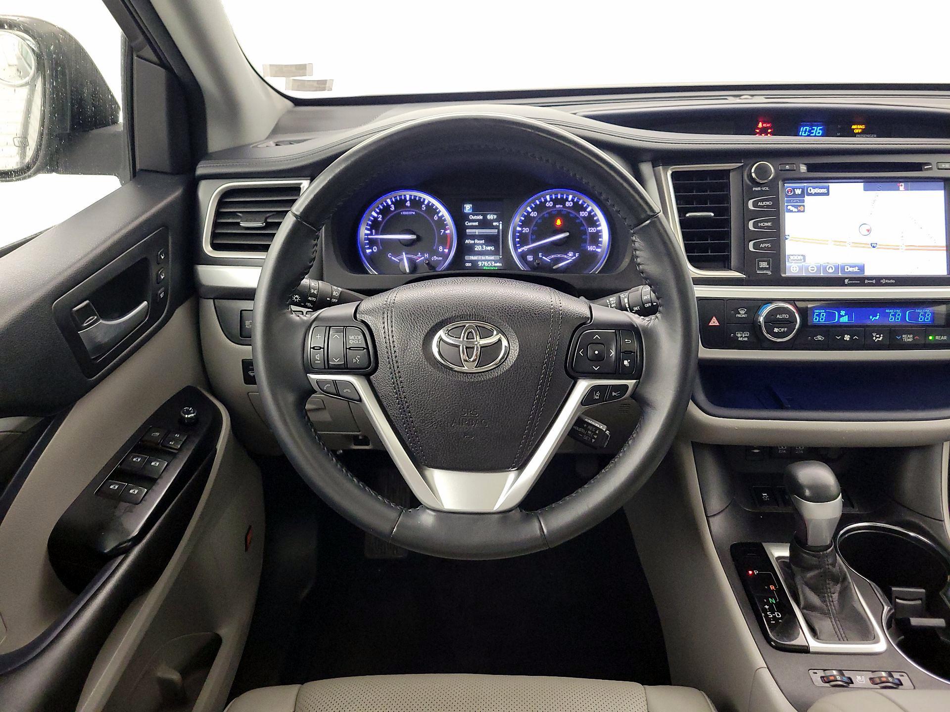 Thumbnail: 2018 Toyota Highlander - 10