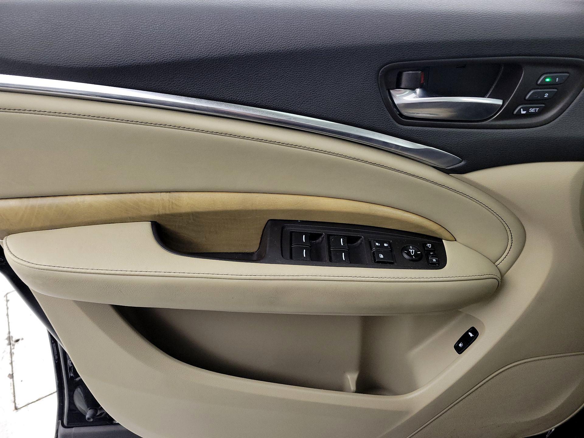 Thumbnail: 2020 Acura MDX - 12