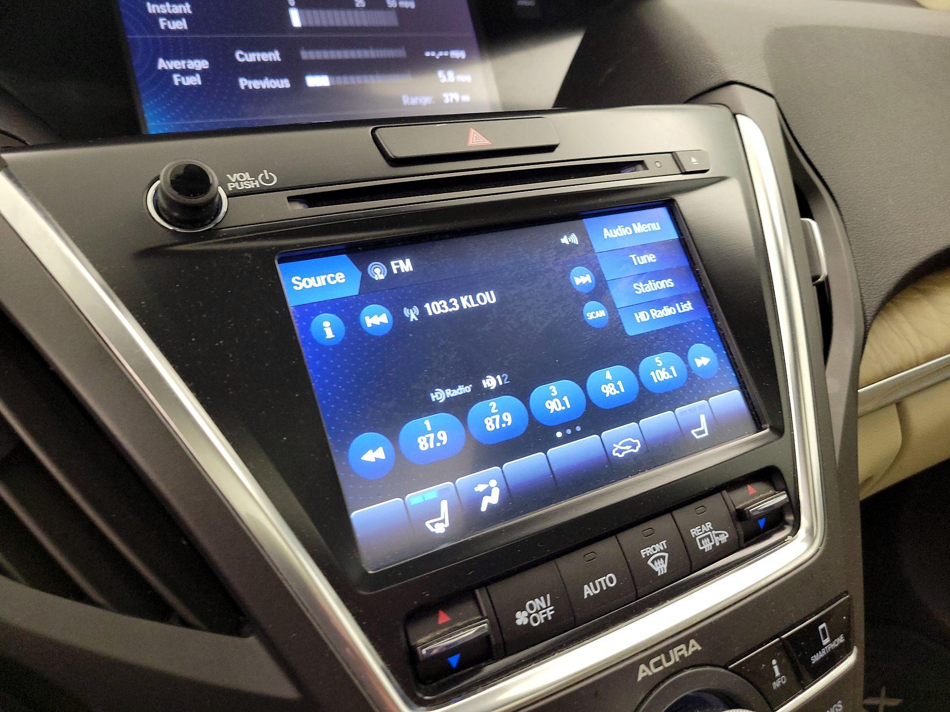 Thumbnail: 2020 Acura MDX - 16