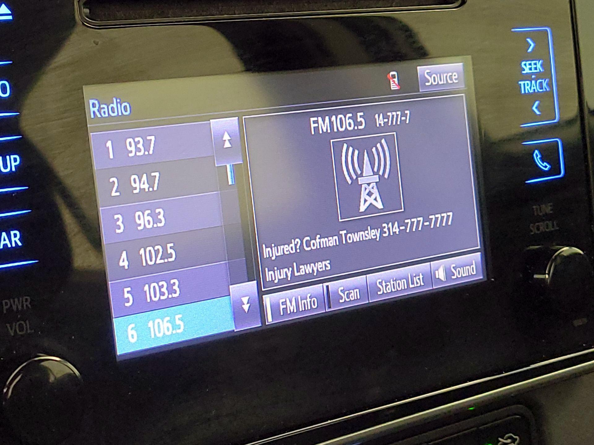 Thumbnail: 2017 Toyota Corolla - 15
