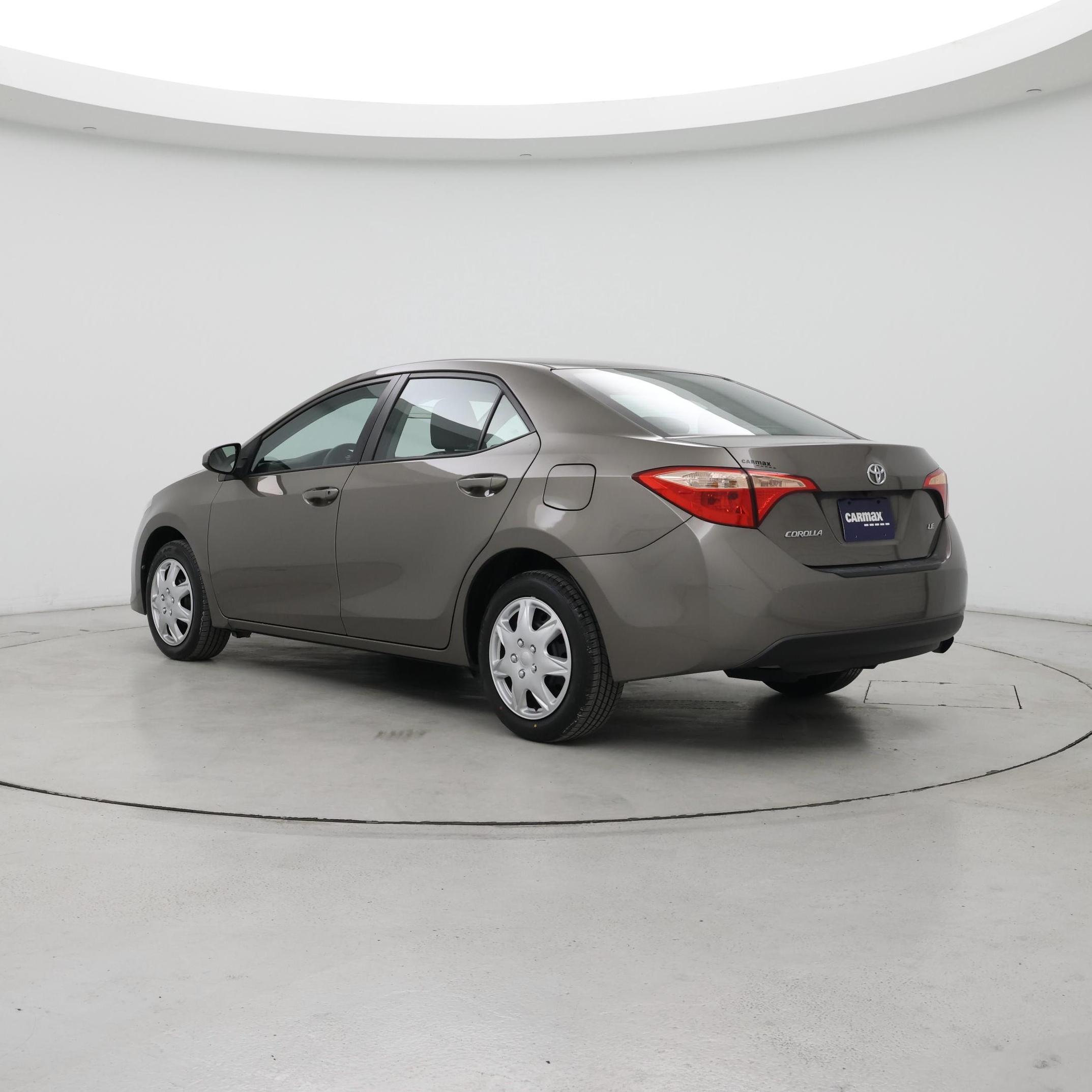 Thumbnail: 2017 Toyota Corolla - 2