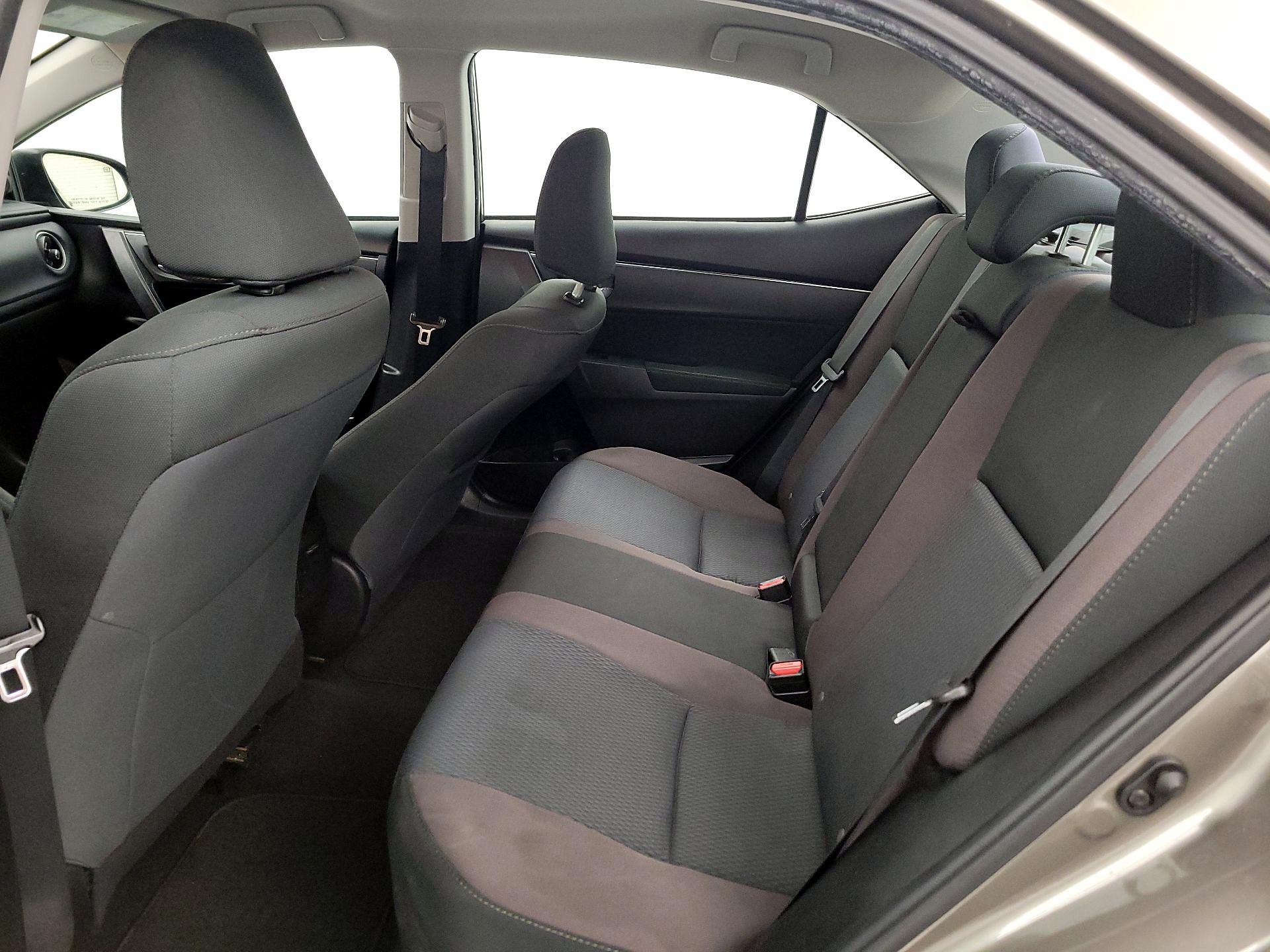 Thumbnail: 2017 Toyota Corolla - 19