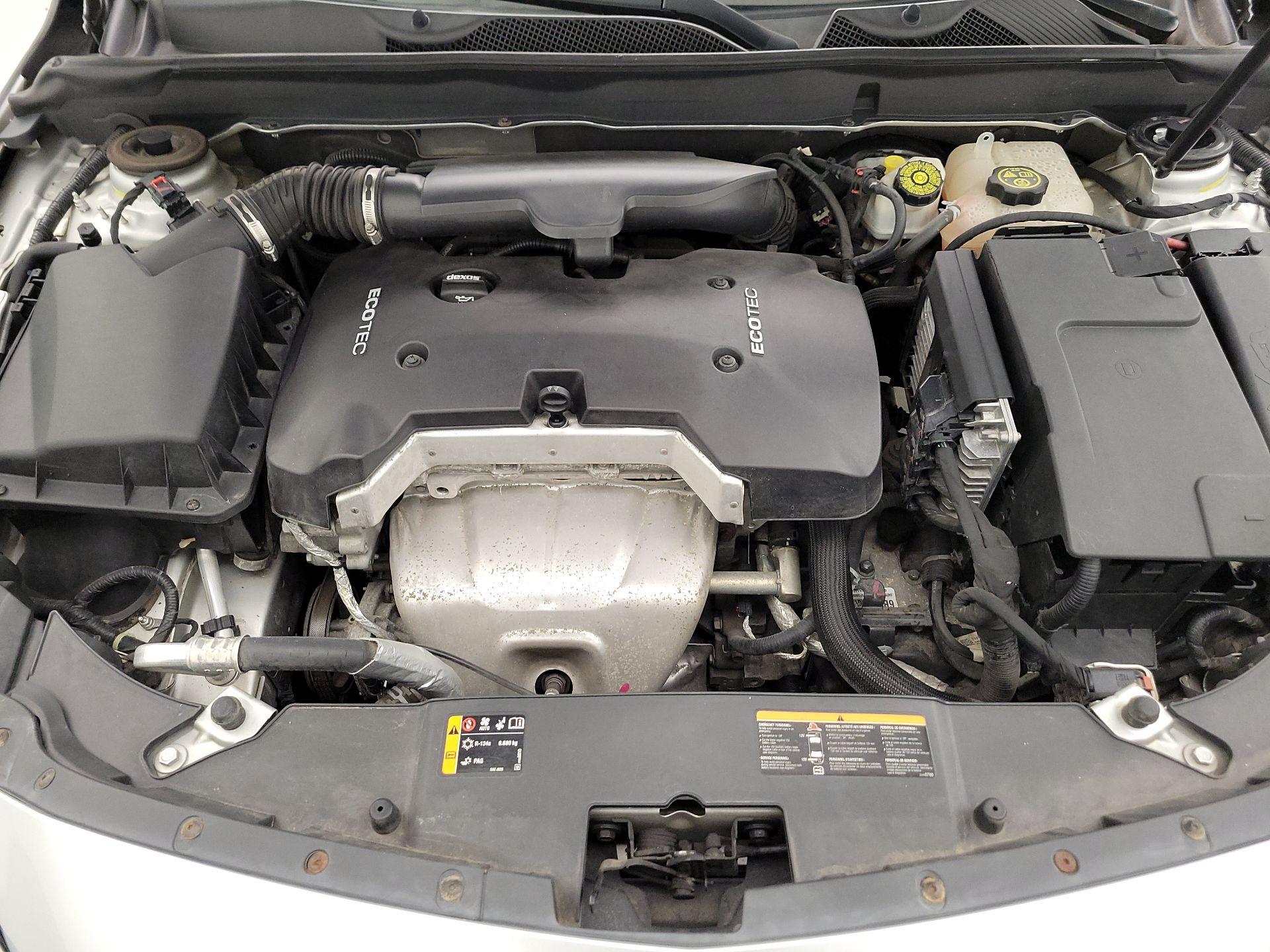 Thumbnail: 2016 Chevrolet Malibu - 20