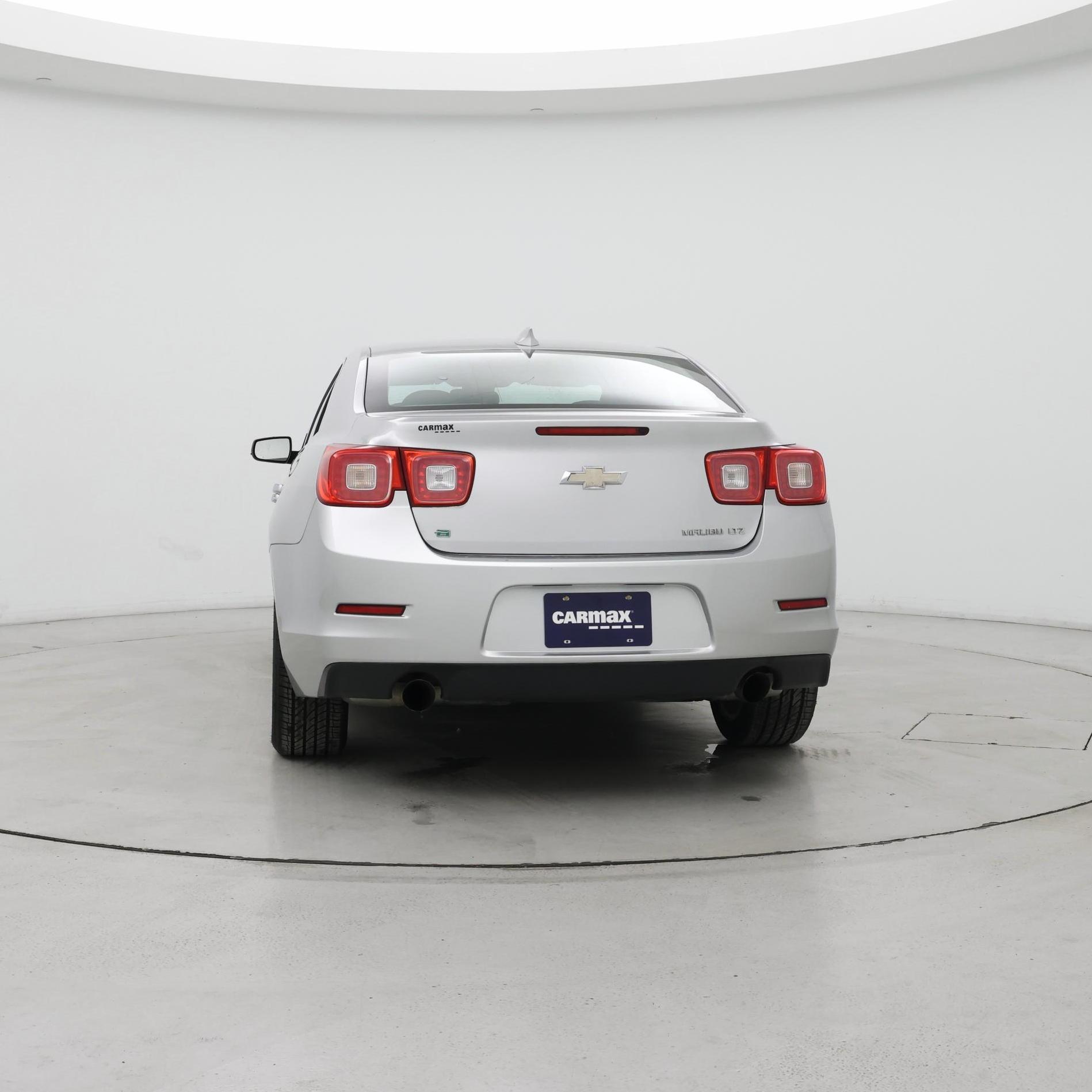 Thumbnail: 2016 Chevrolet Malibu - 6