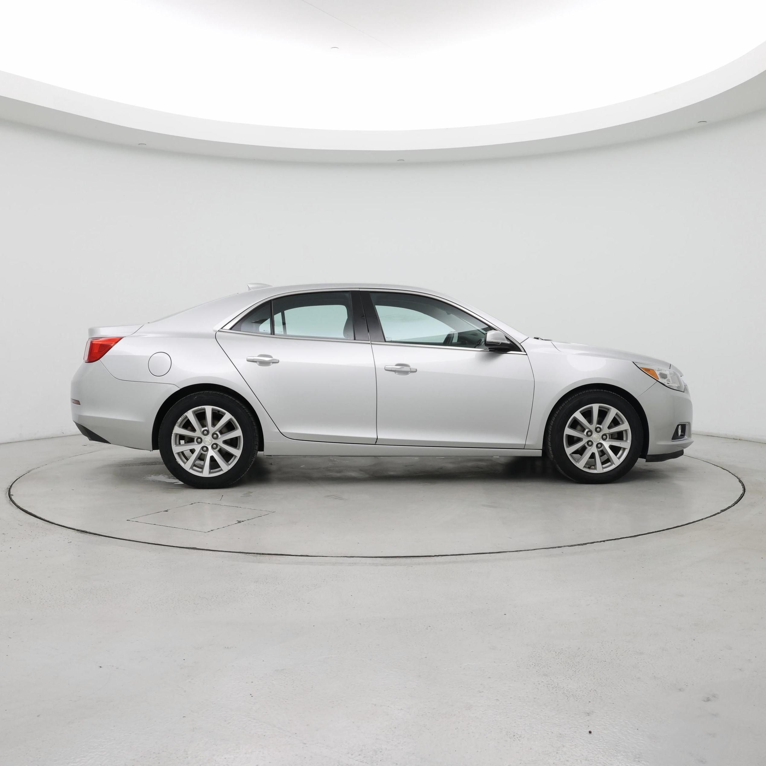 Thumbnail: 2016 Chevrolet Malibu - 7