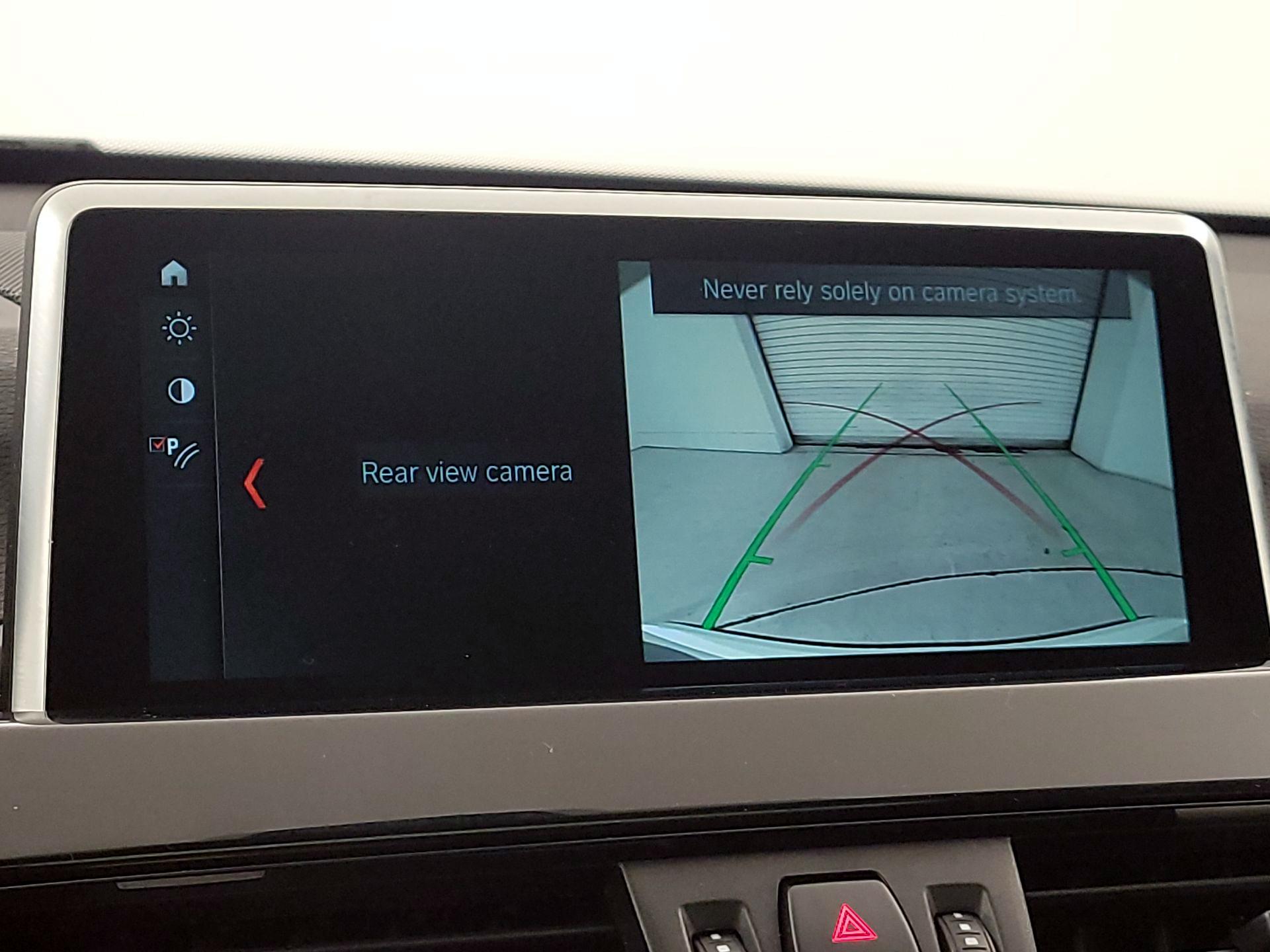 Thumbnail: 2018 BMW X1 - 15