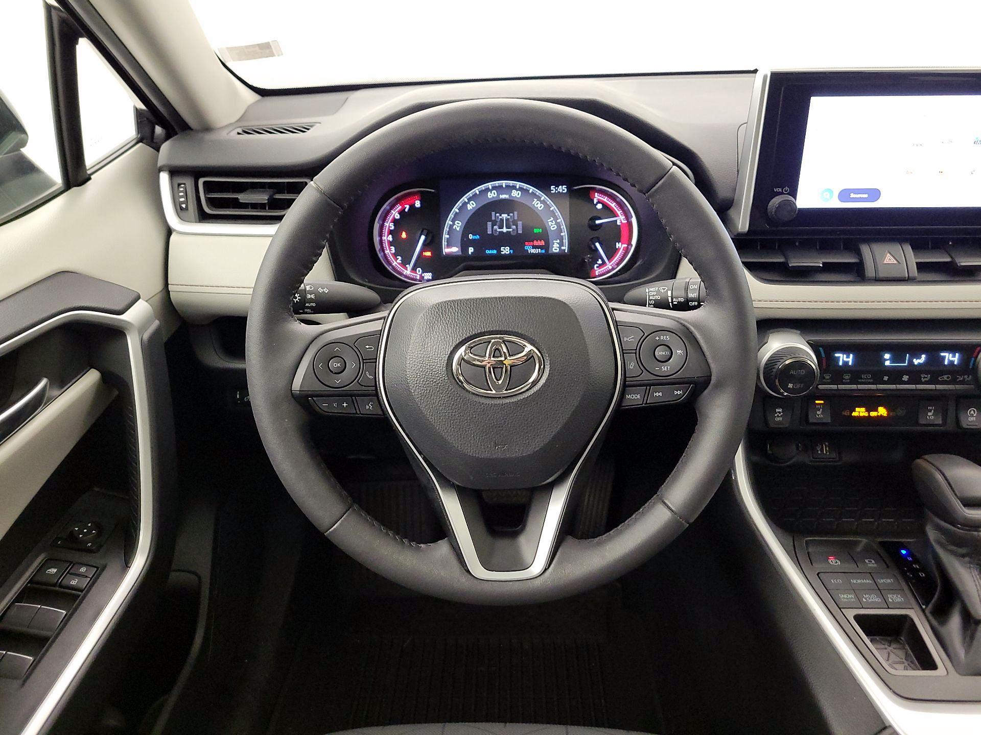 Thumbnail: 2023 Toyota RAV4 - 10