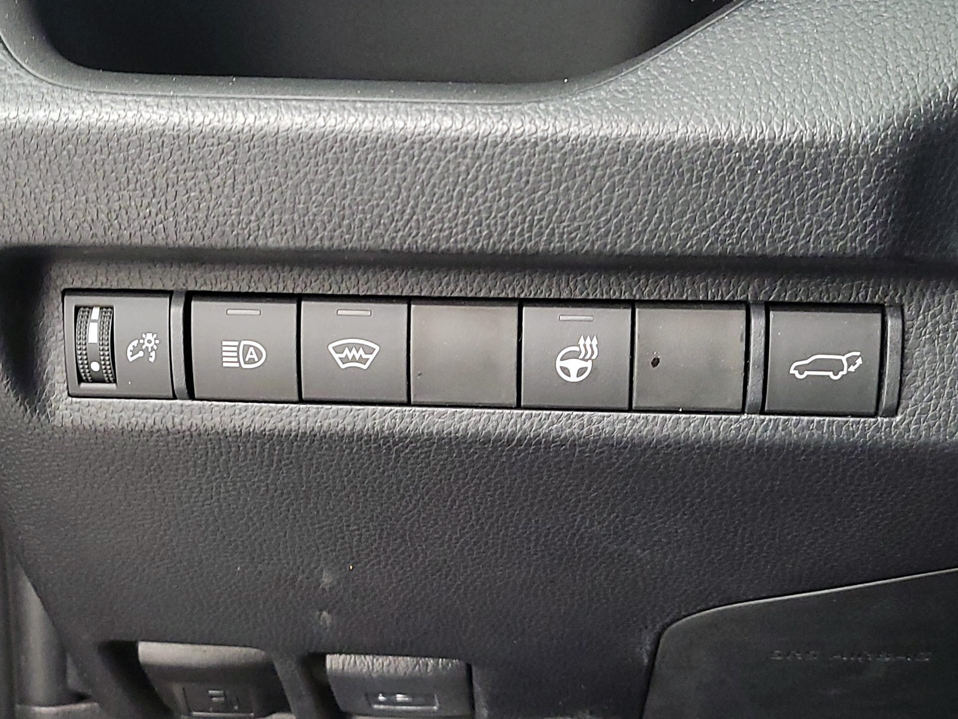 Thumbnail: 2023 Toyota RAV4 - 13