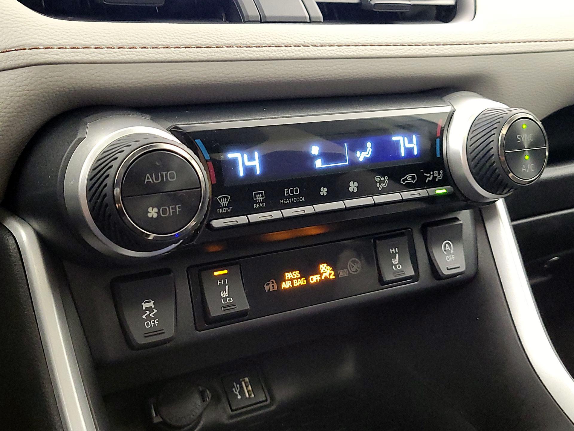 Thumbnail: 2023 Toyota RAV4 - 16