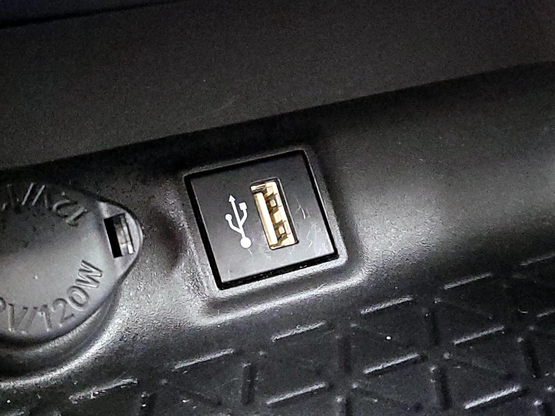 Thumbnail: 2023 Toyota RAV4 - 18