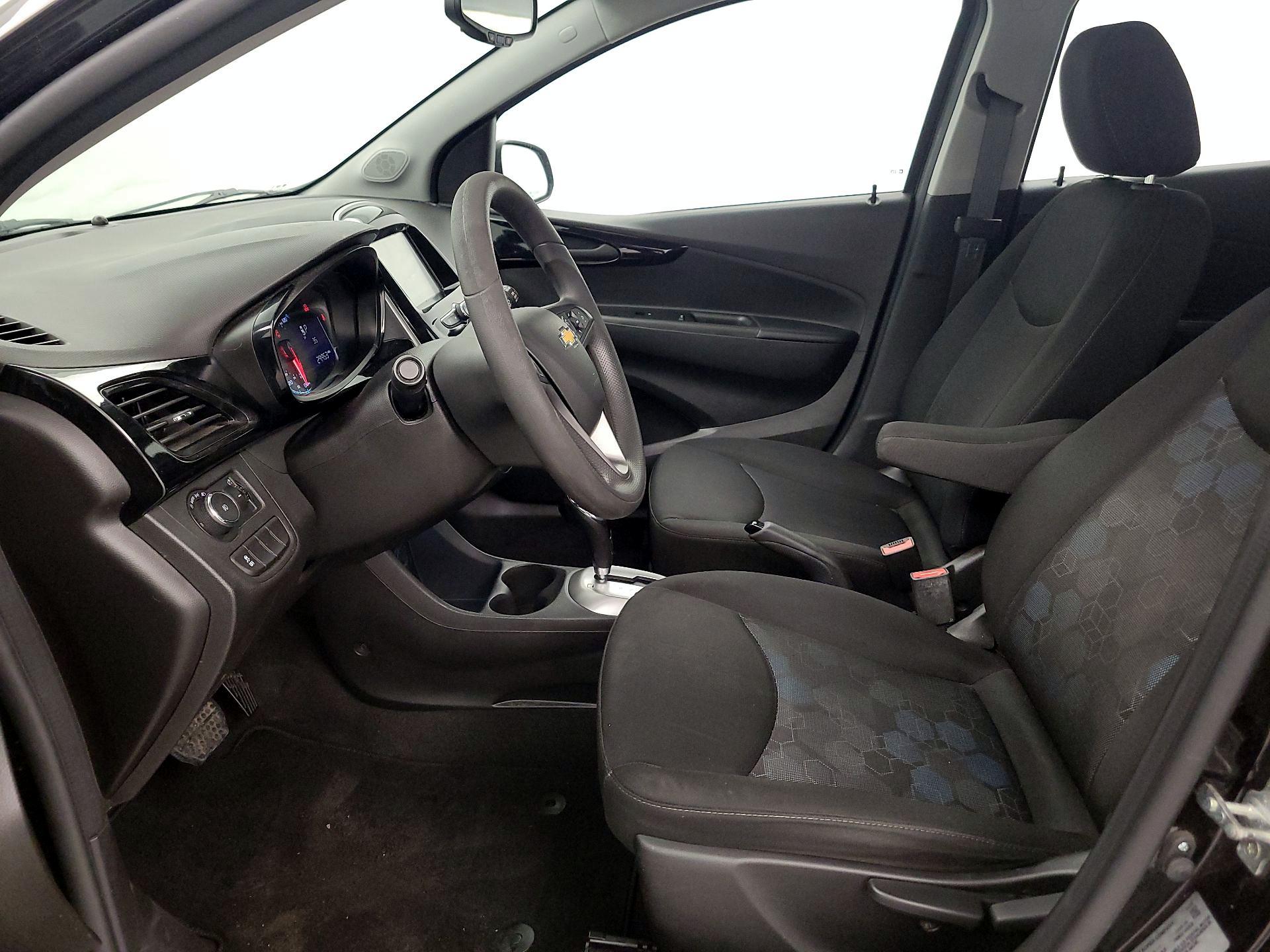 Thumbnail: 2017 Chevrolet Spark - 11