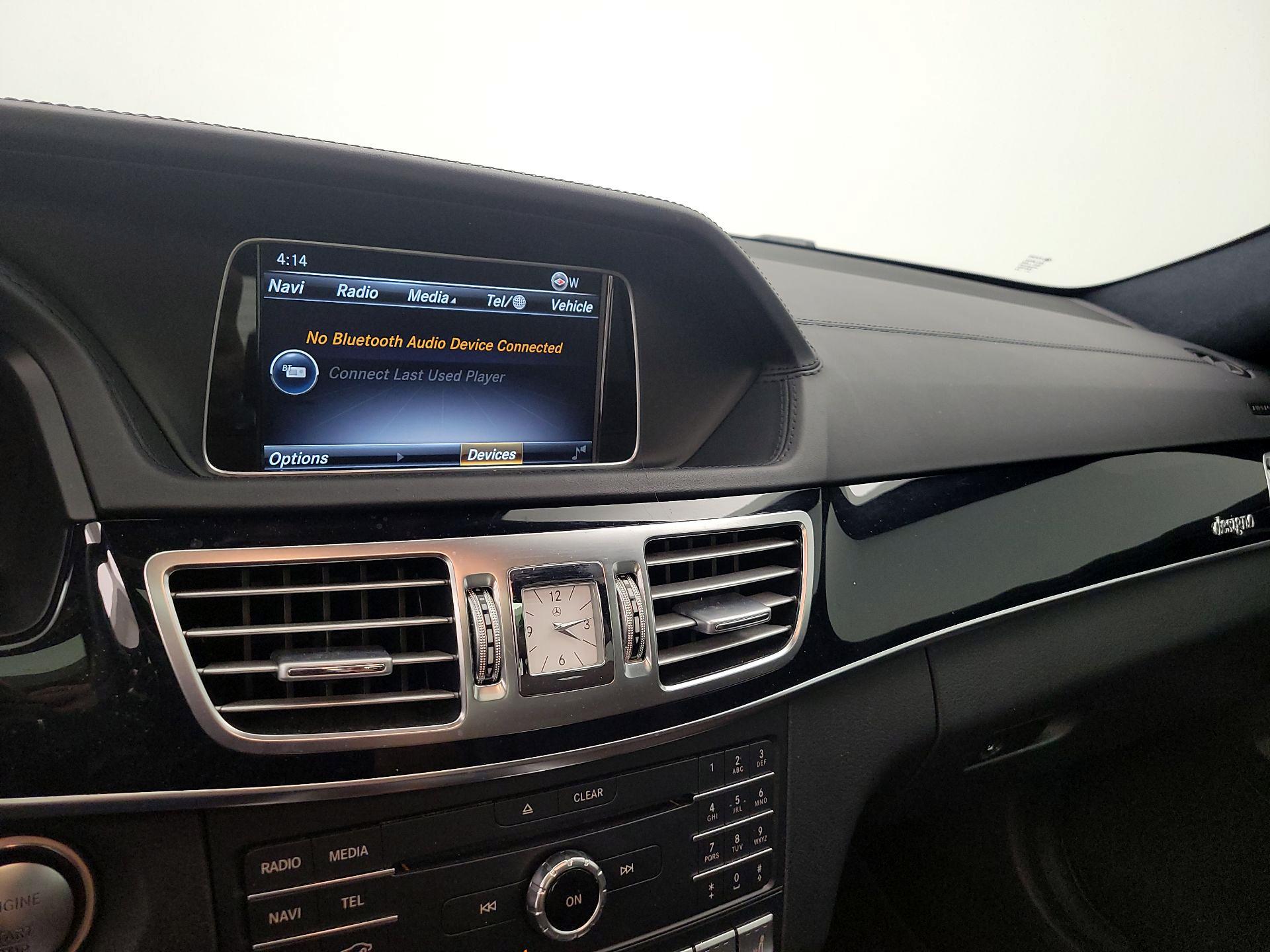 Thumbnail: 2016 Mercedes-Benz E-Class - 15