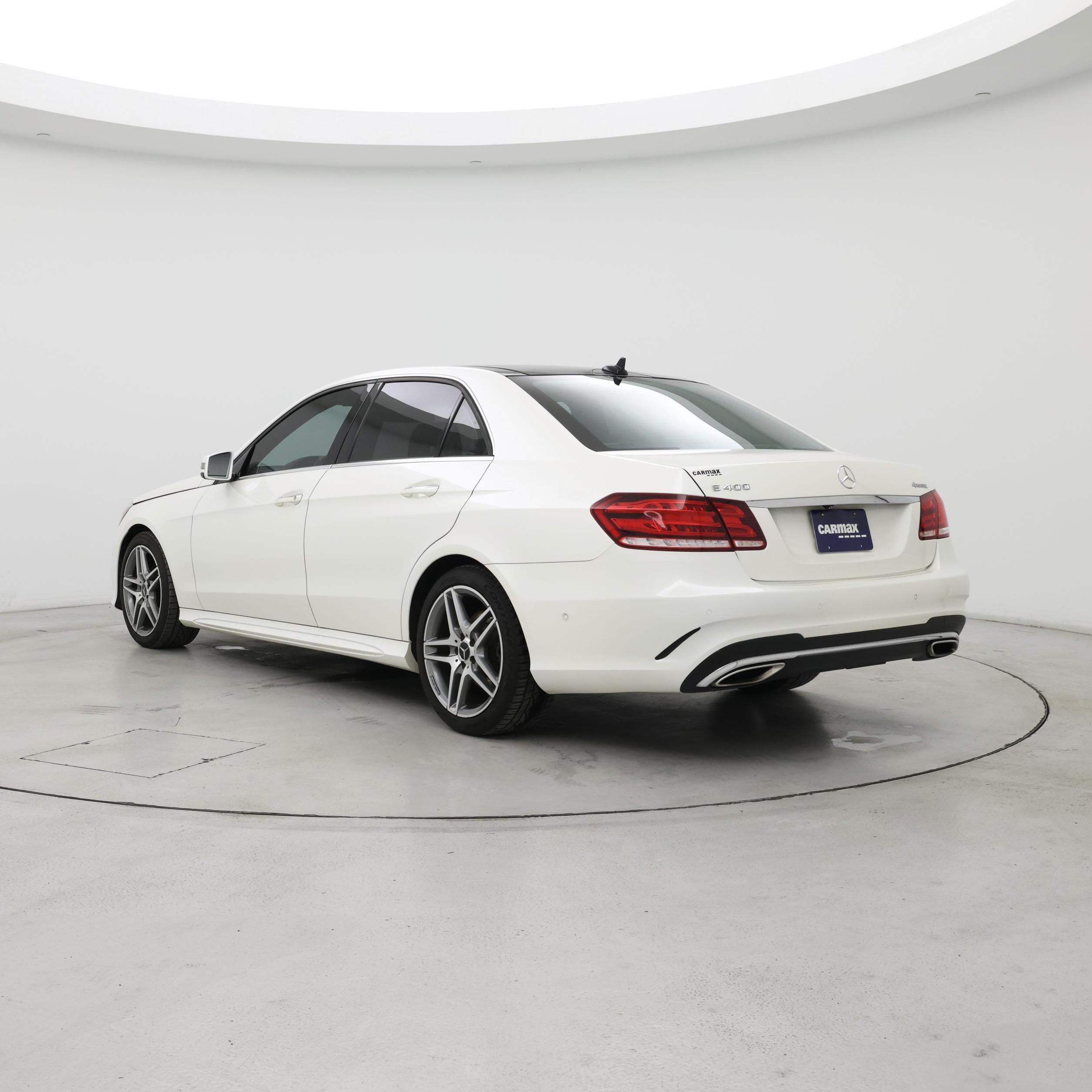 Thumbnail: 2016 Mercedes-Benz E-Class - 2