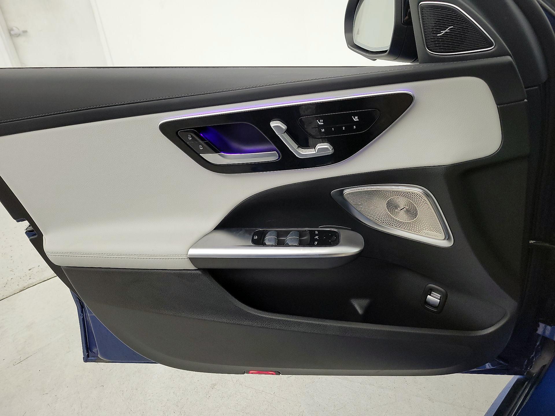 Thumbnail: 2024 Mercedes-Benz C-Class - 12