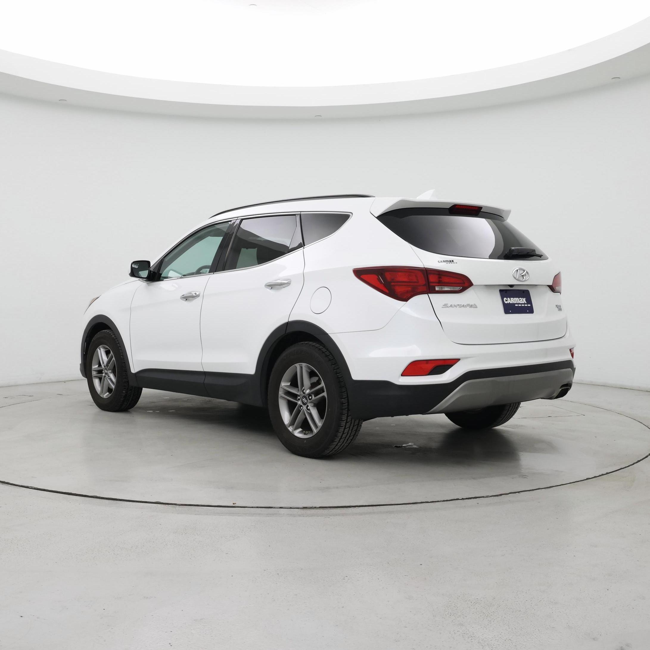 Thumbnail: 2017 Hyundai Santa Fe - 2