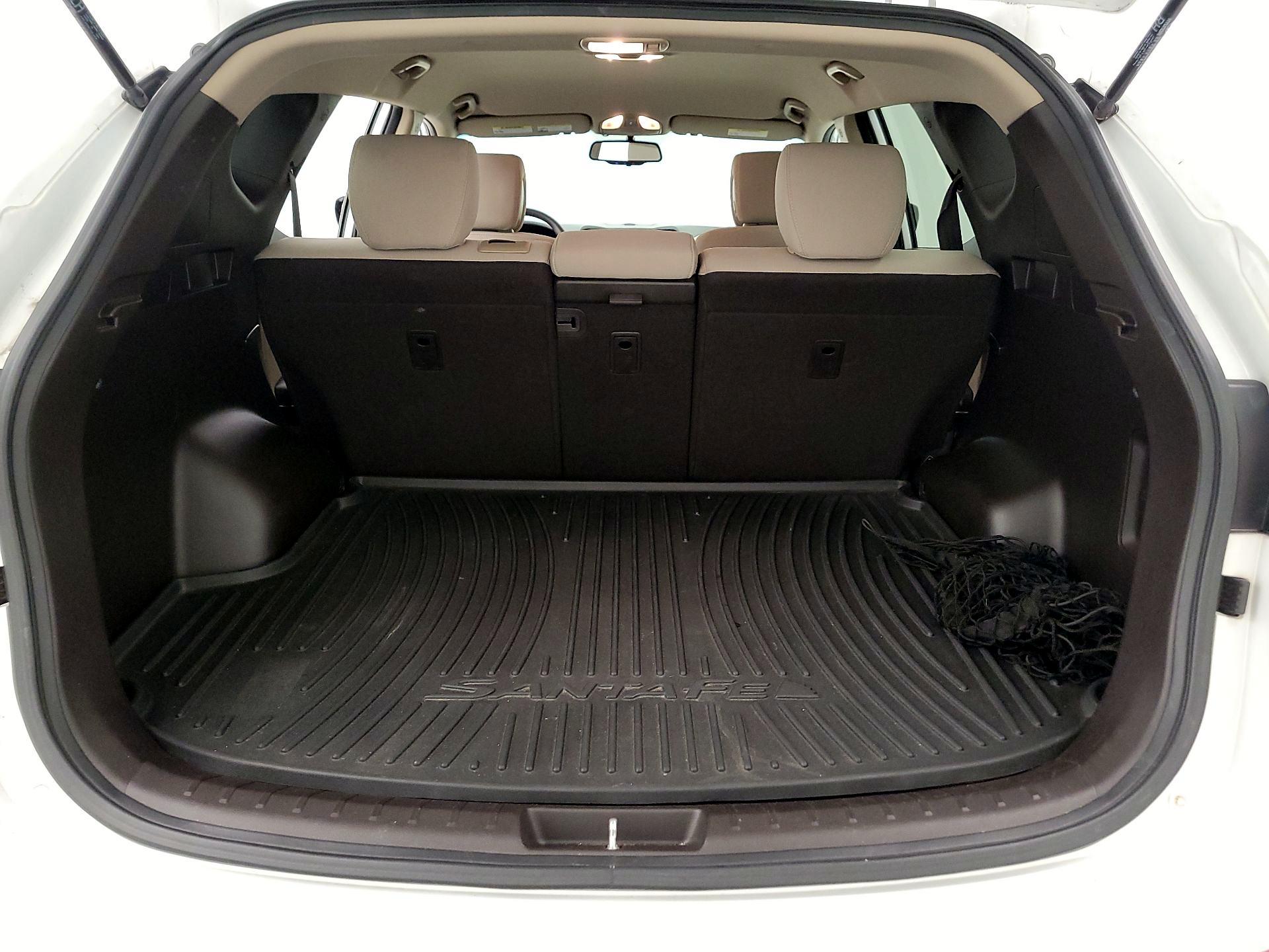 Thumbnail: 2017 Hyundai Santa Fe - 20