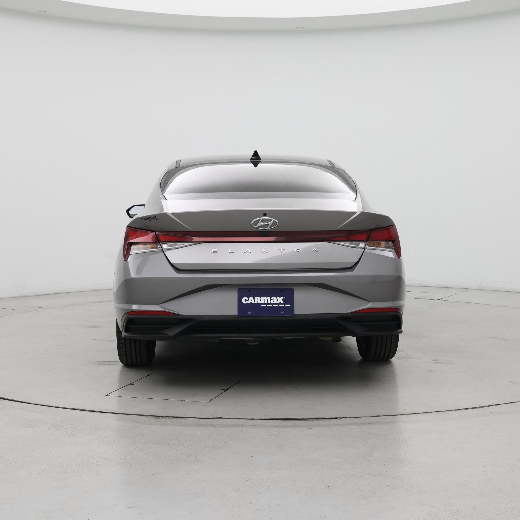 Thumbnail: 2022 Hyundai Elantra - 6