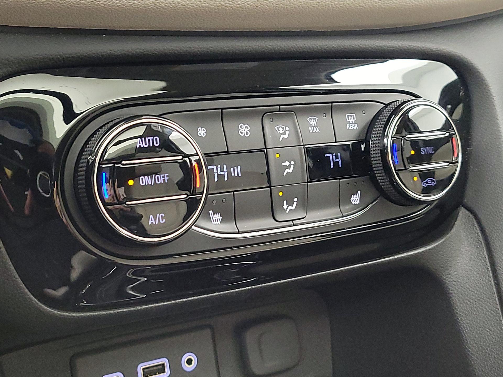 Thumbnail: 2023 Buick Encore GX - 16