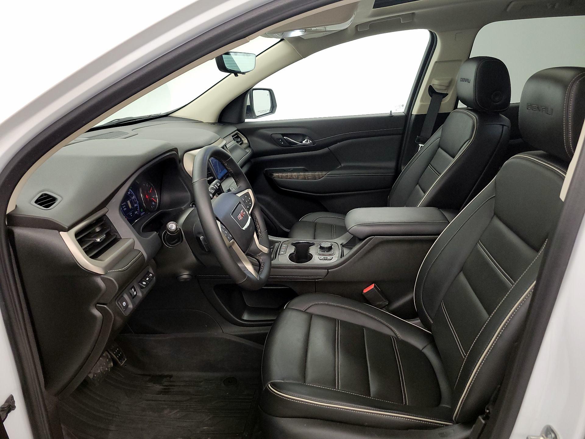 Thumbnail: 2023 GMC Acadia - 11