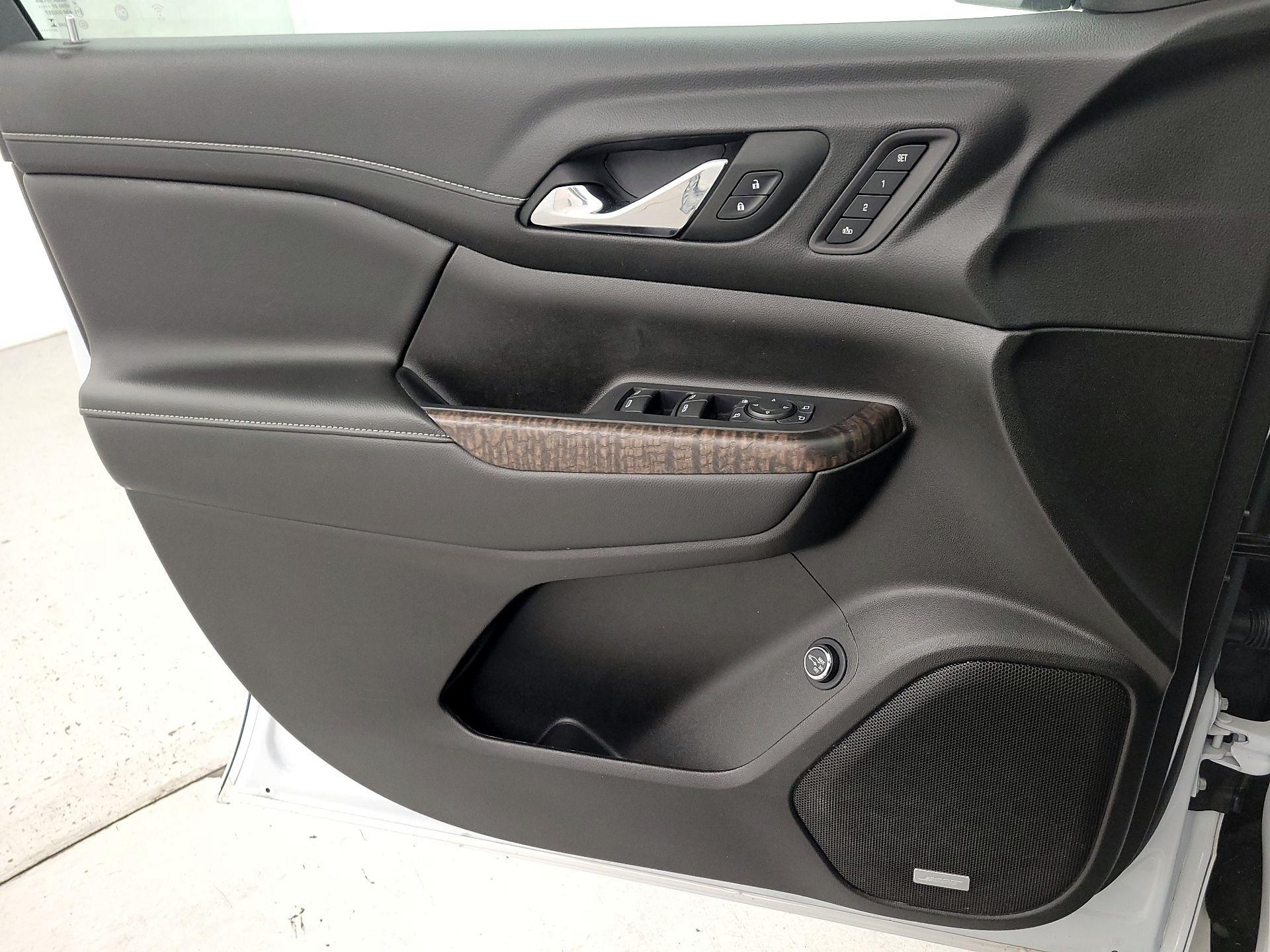 Thumbnail: 2023 GMC Acadia - 12