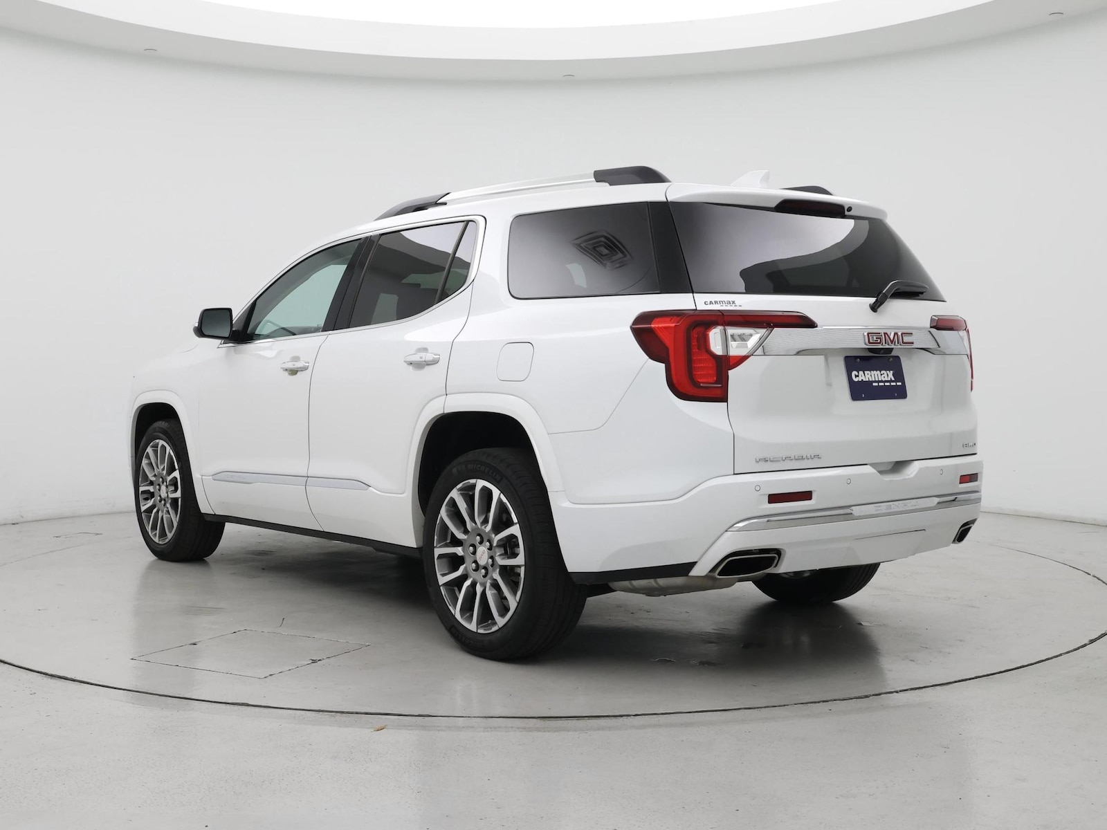 Image of 2023 GMC Acadia Denali