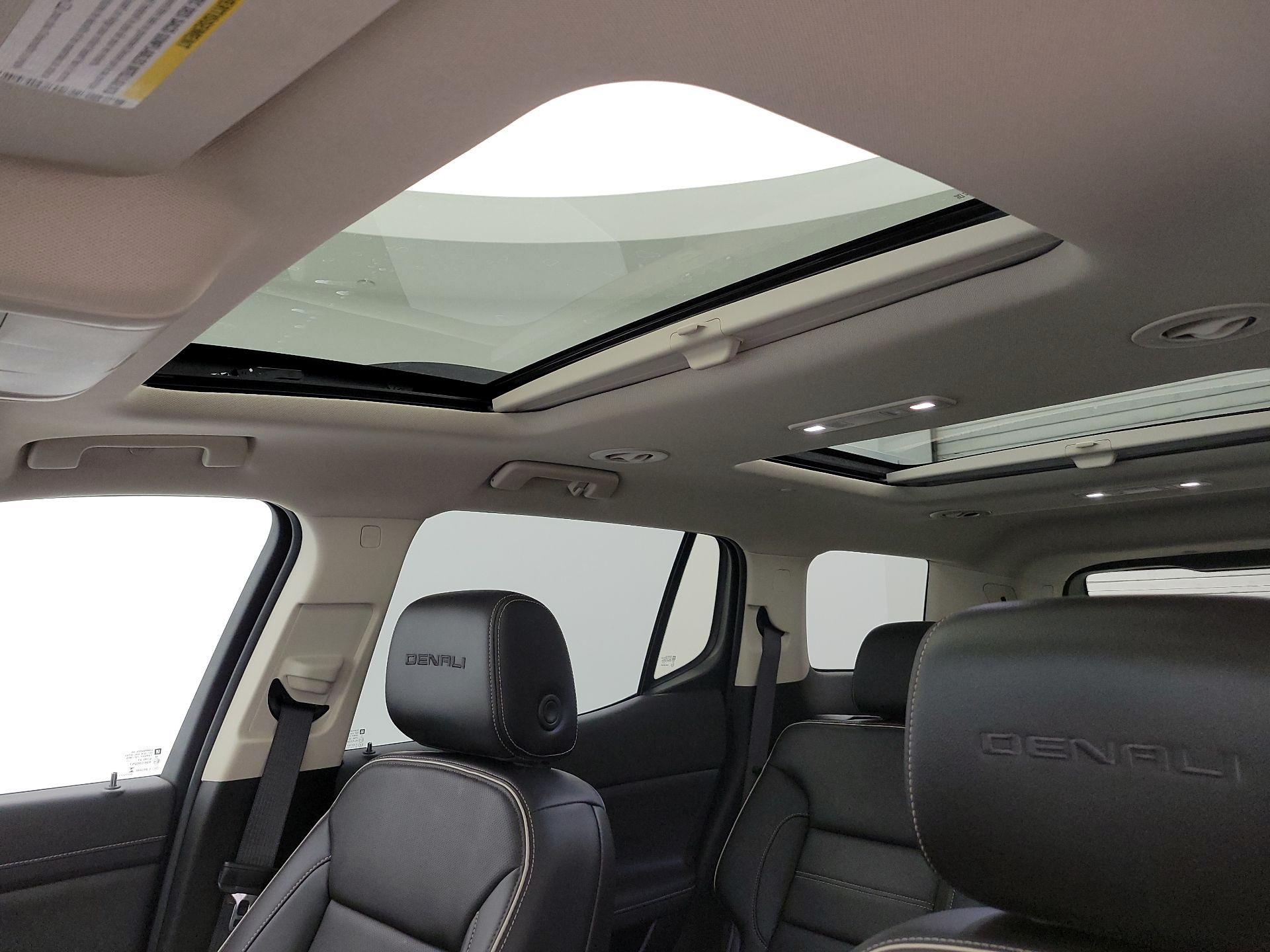 Thumbnail: 2023 GMC Acadia - 20