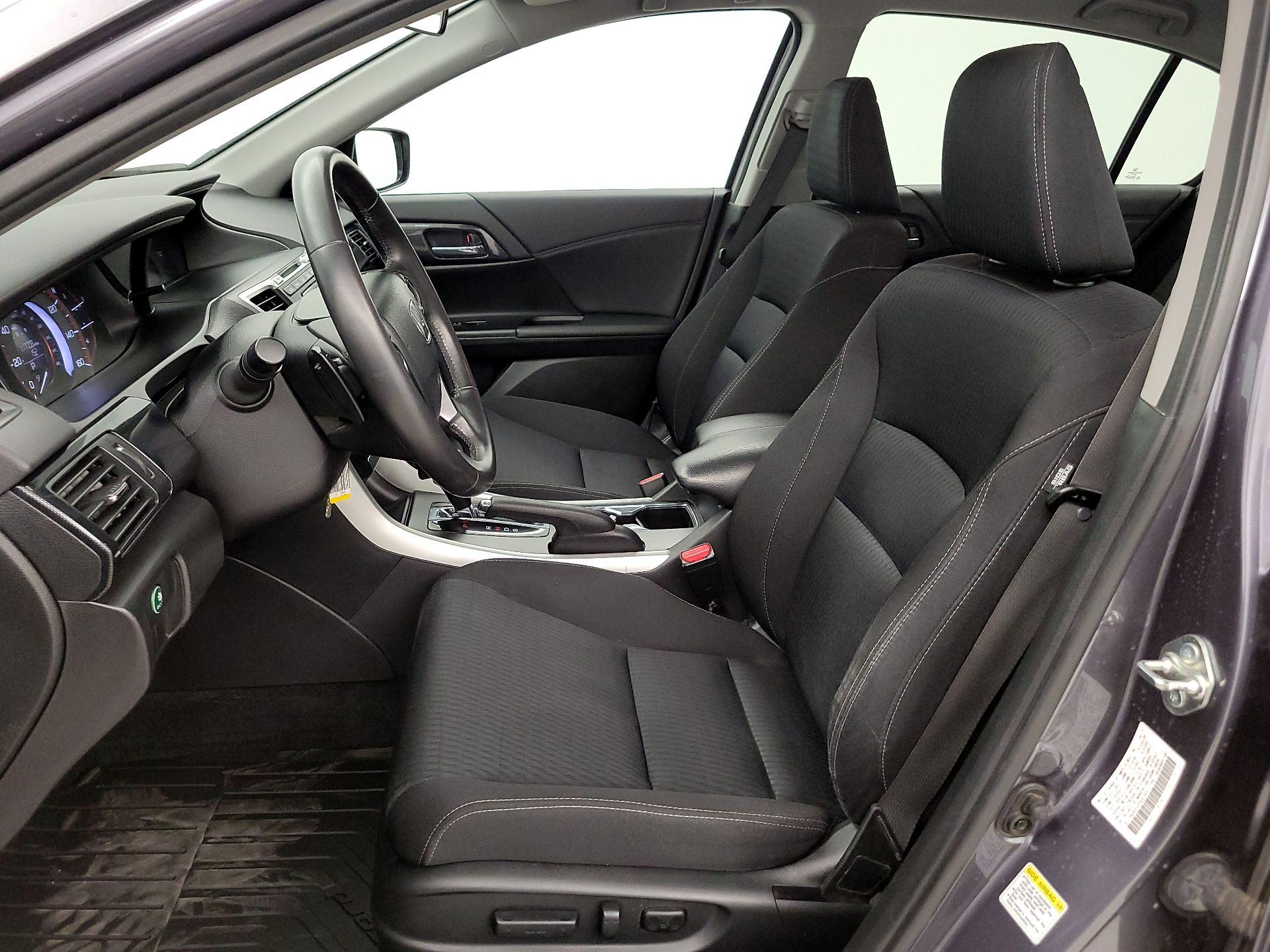 Thumbnail: 2015 Honda Accord - 11