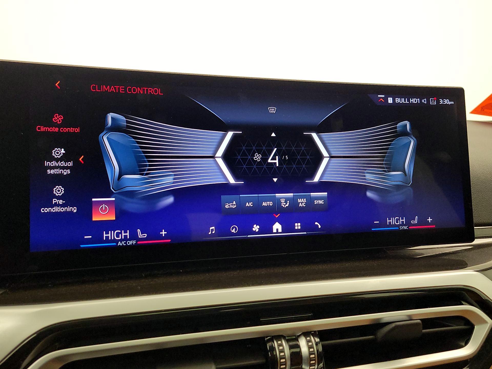 Thumbnail: 2024 BMW i4 - 17