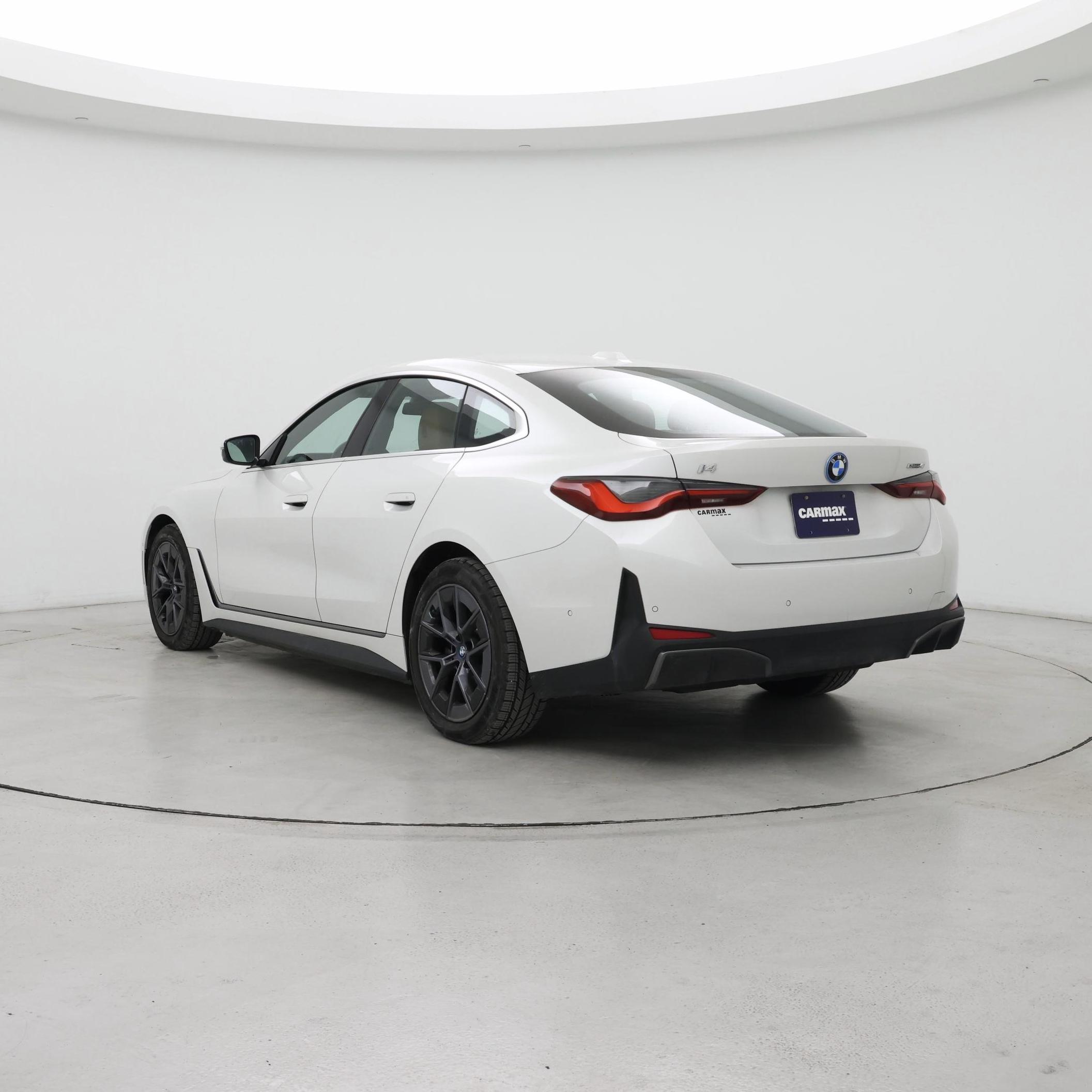 Thumbnail: 2024 BMW i4 - 2
