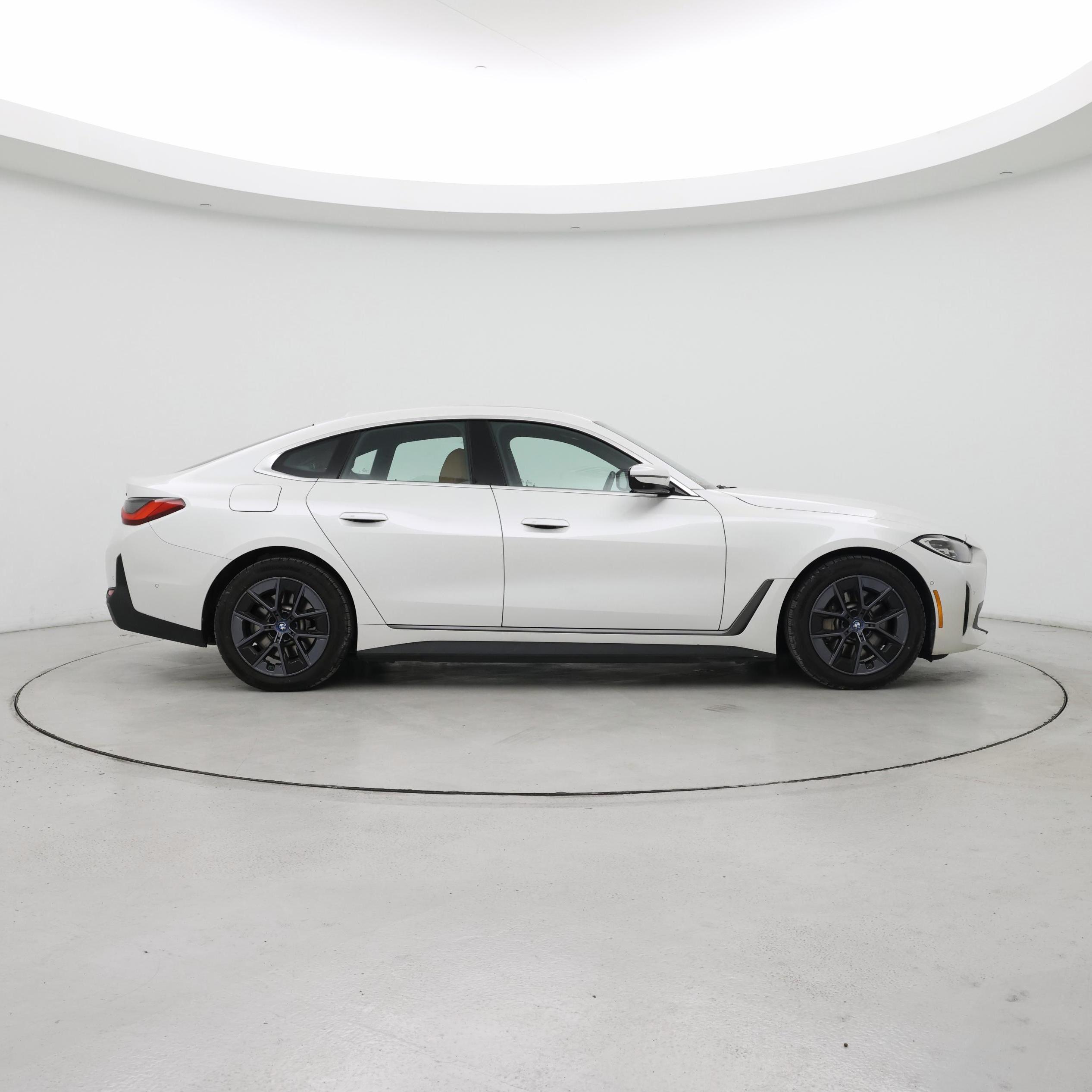 Thumbnail: 2024 BMW i4 - 7