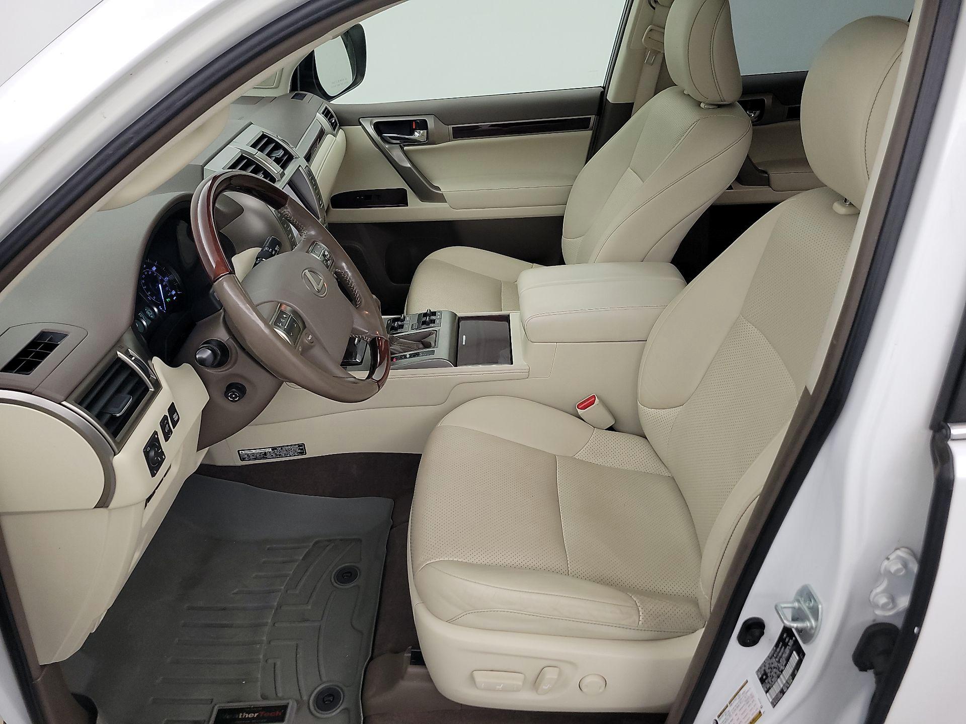 Thumbnail: 2017 Lexus GX - 11