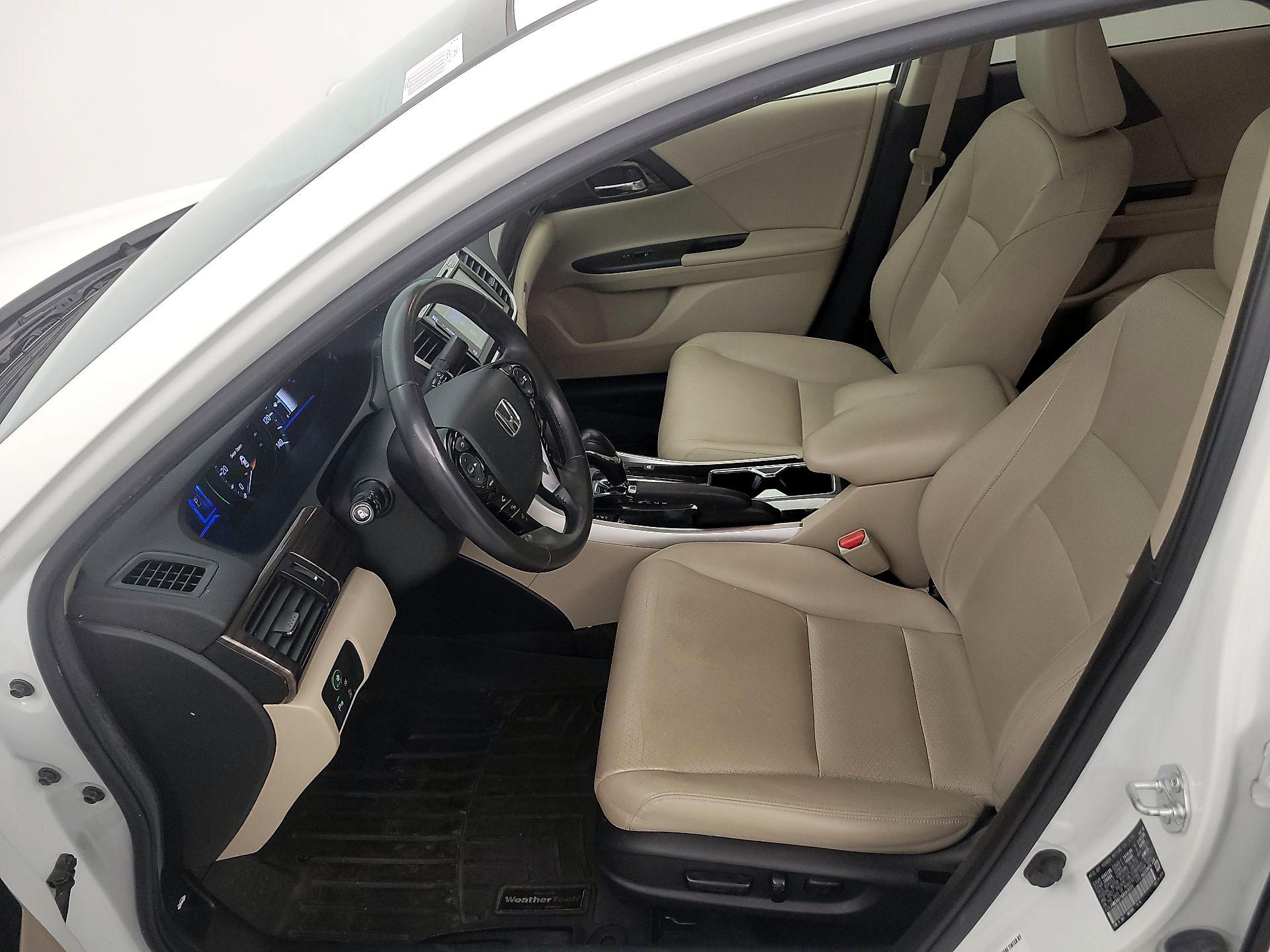 Thumbnail: 2017 Honda Accord - 11