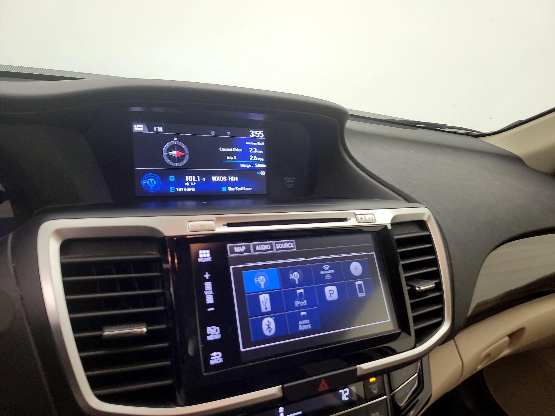 Thumbnail: 2017 Honda Accord - 15