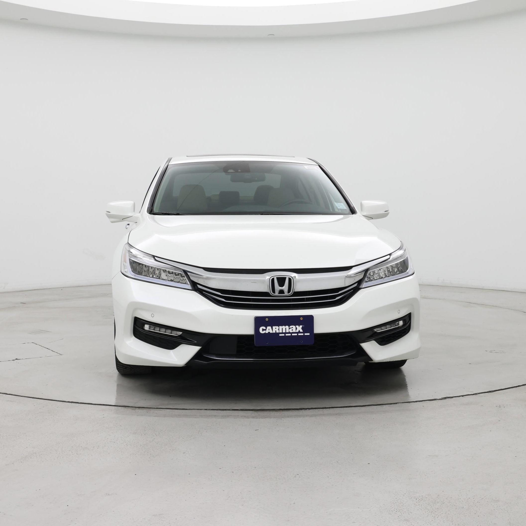 Thumbnail: 2017 Honda Accord - 5