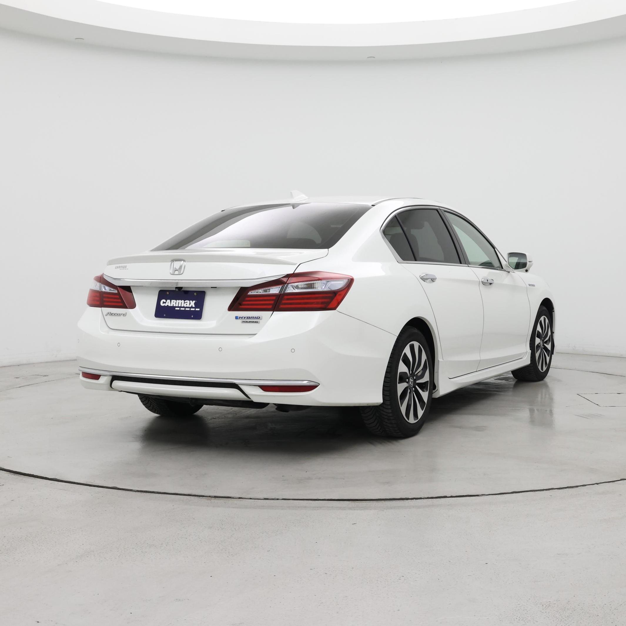 Thumbnail: 2017 Honda Accord - 8