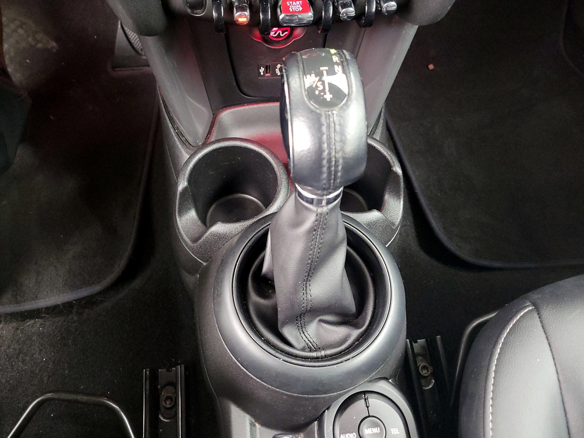 Thumbnail: 2018 MINI Cooper - 17