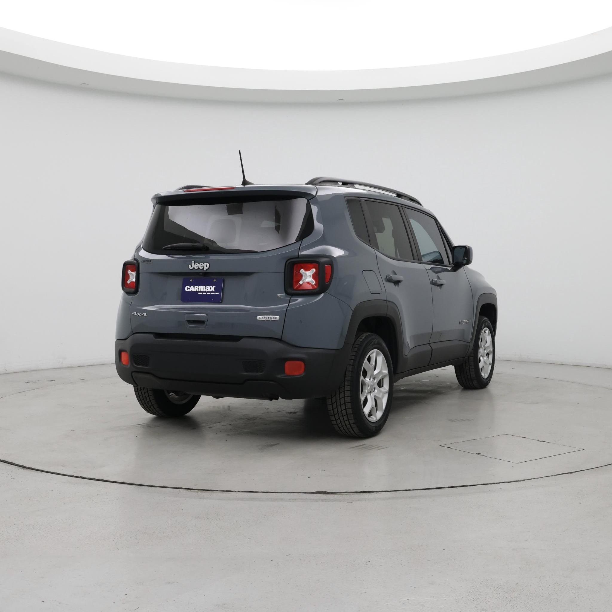 Thumbnail: 2018 Jeep Renegade - 8