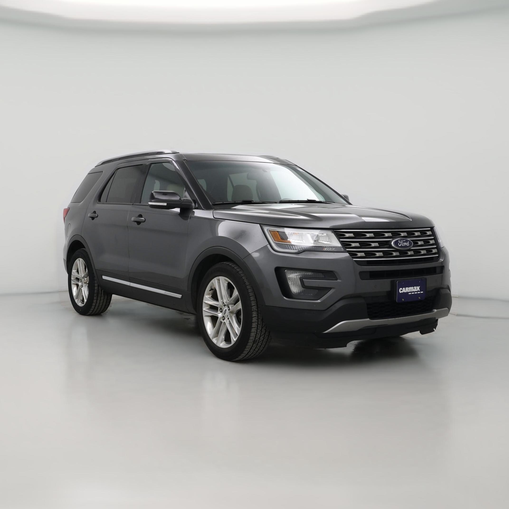 Thumbnail: 2016 Ford Explorer - 1