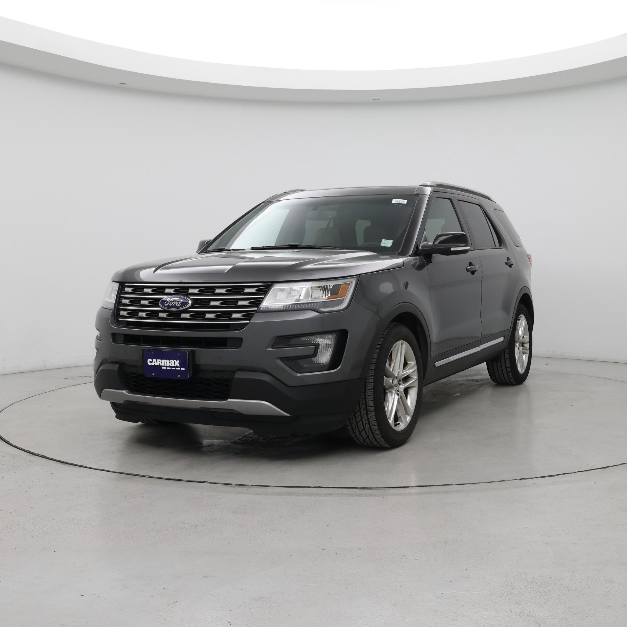 Thumbnail: 2016 Ford Explorer - 4