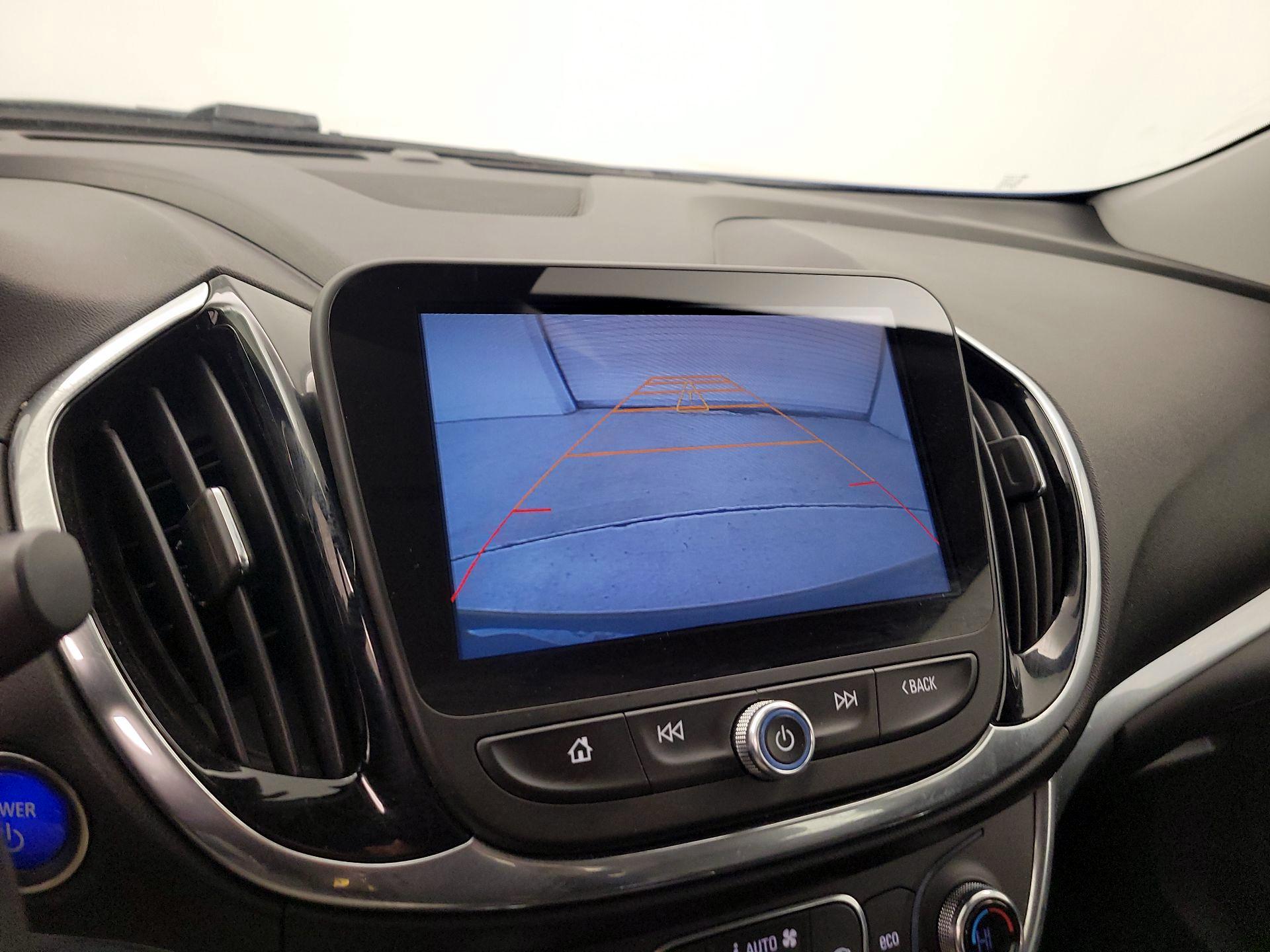 Thumbnail: 2017 Chevrolet Volt - 14