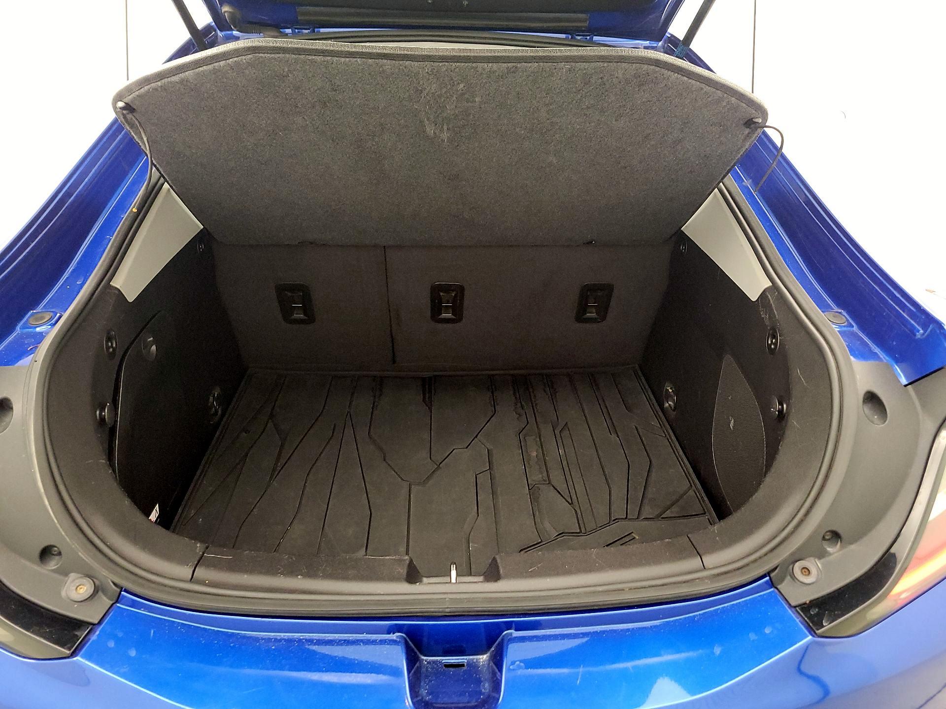 Thumbnail: 2017 Chevrolet Volt - 20